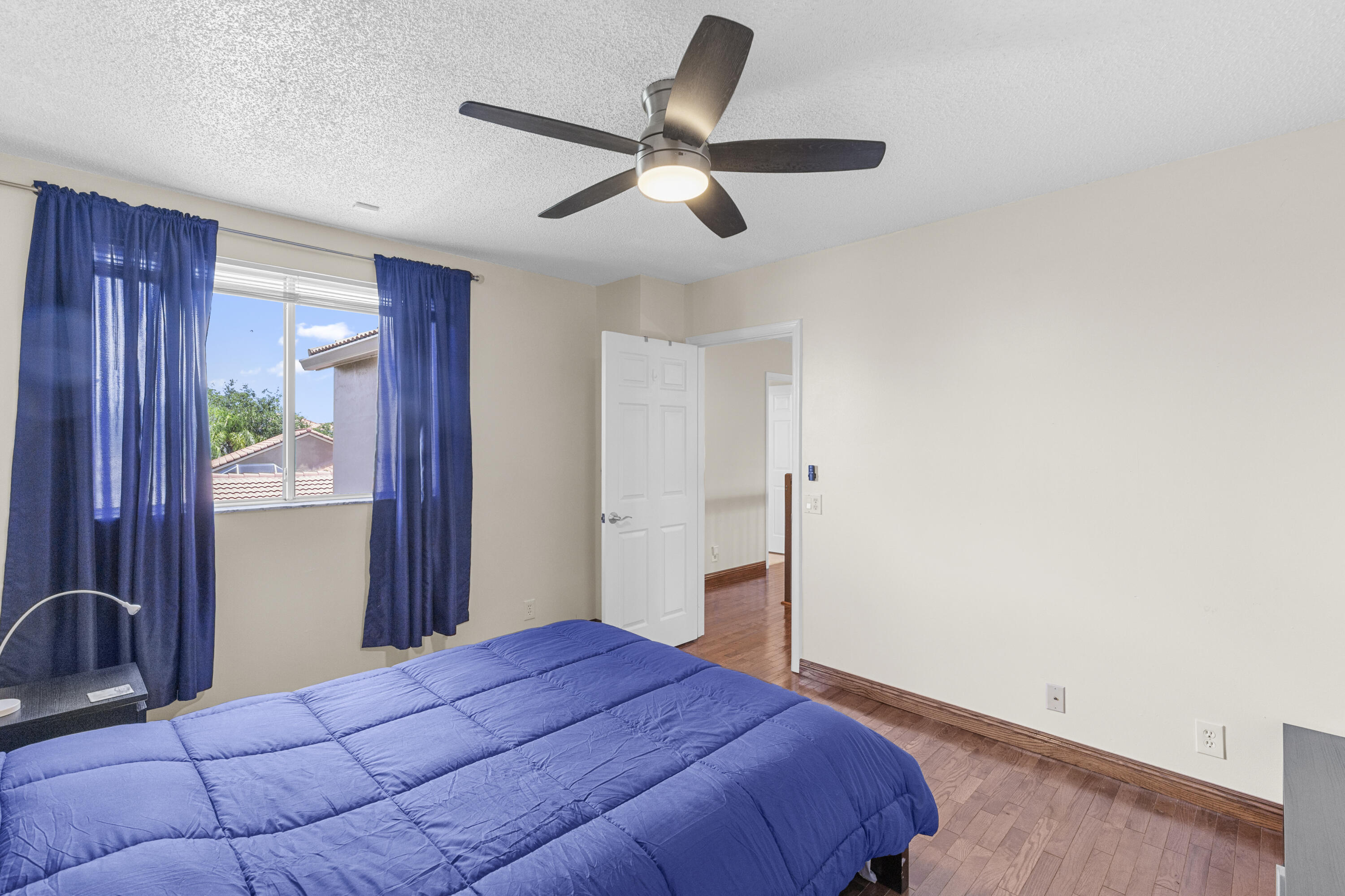907 Stanton Drive Property Photo 7