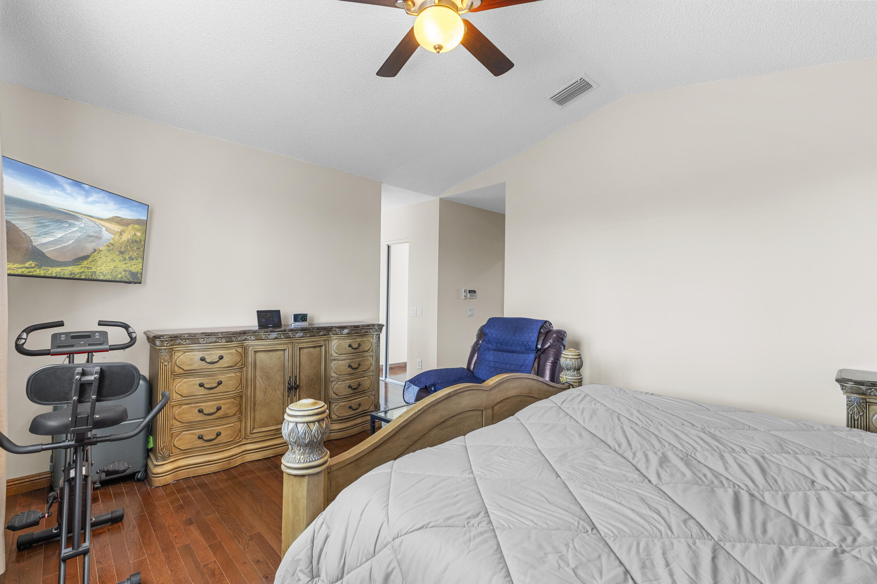 907 Stanton Drive Property Photo 12