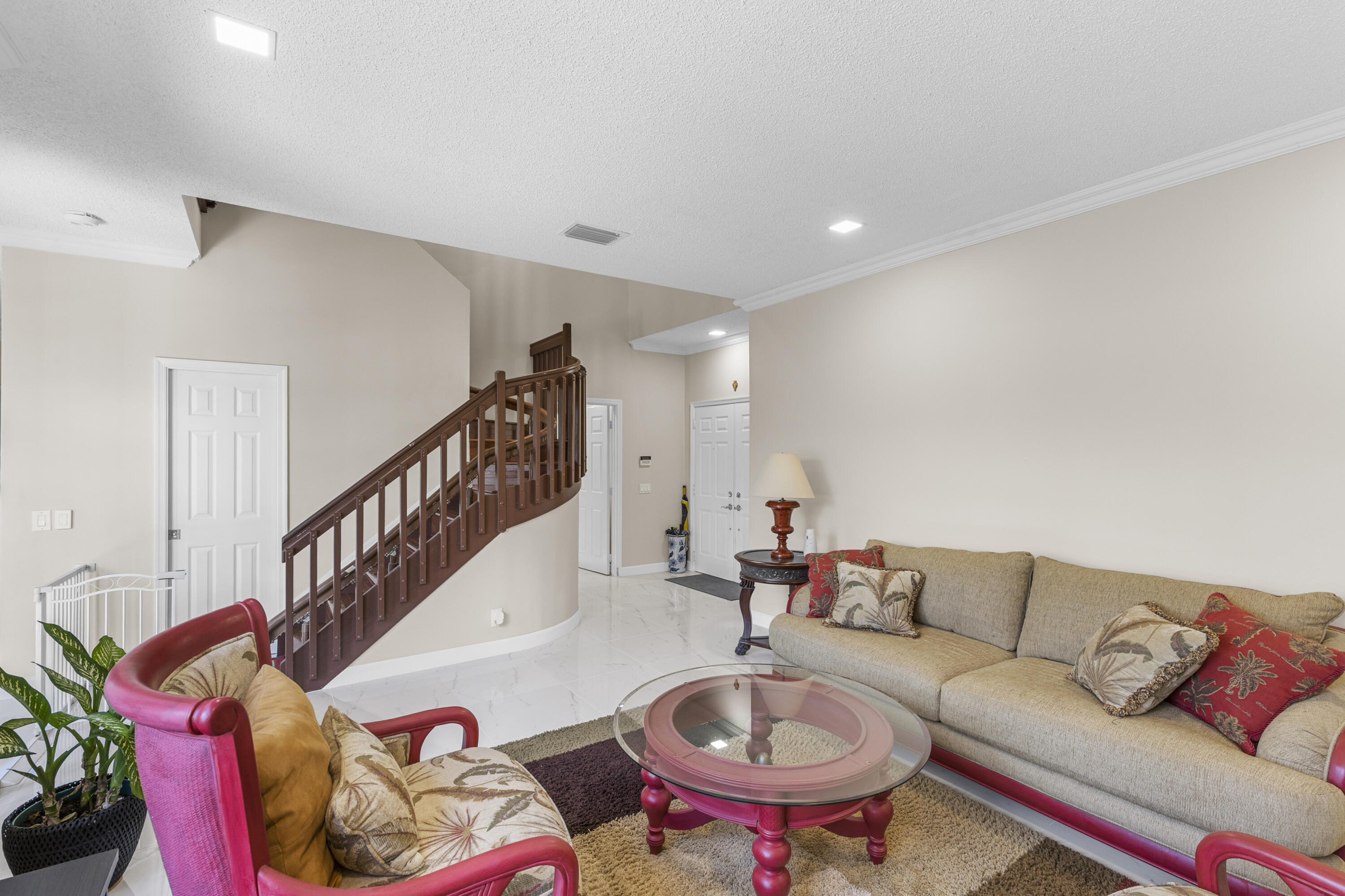 907 Stanton Drive Property Photo 19