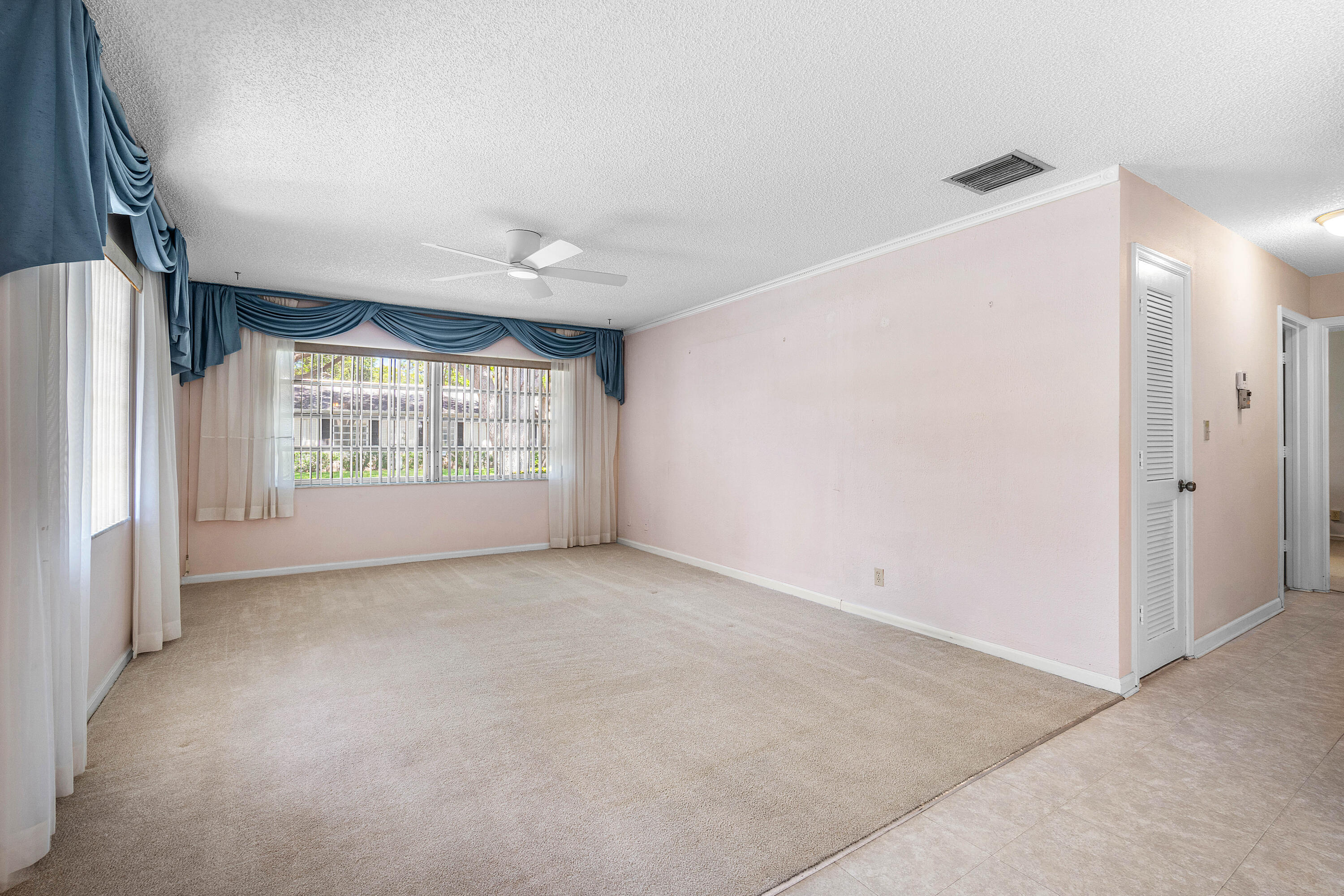 10141 S 41st Dr Drive 193 Property Photo 11