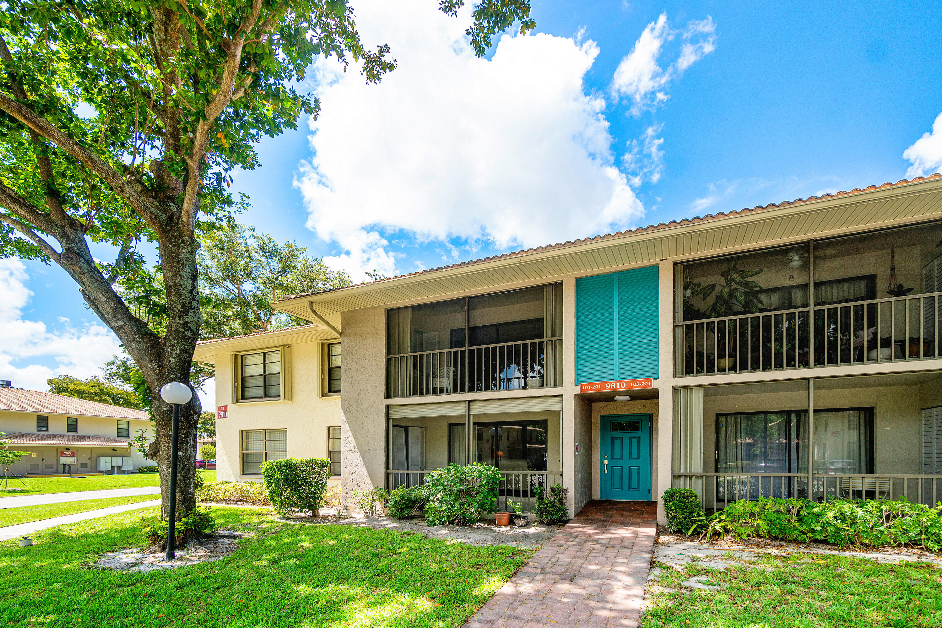 9810 Pineapple Tree Drive 101 Property Photo 1