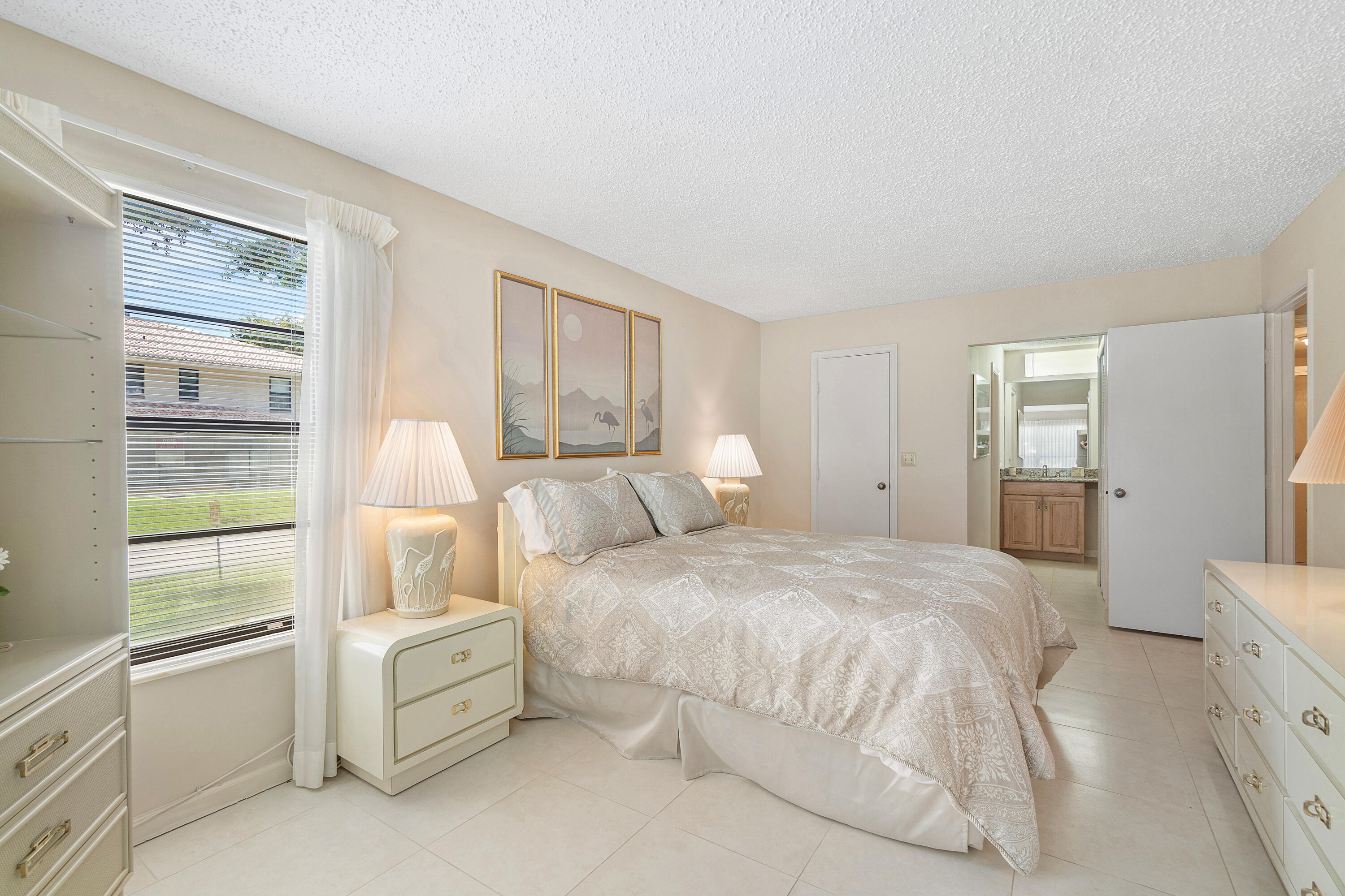 9810 Pineapple Tree Drive 101 Property Photo 18