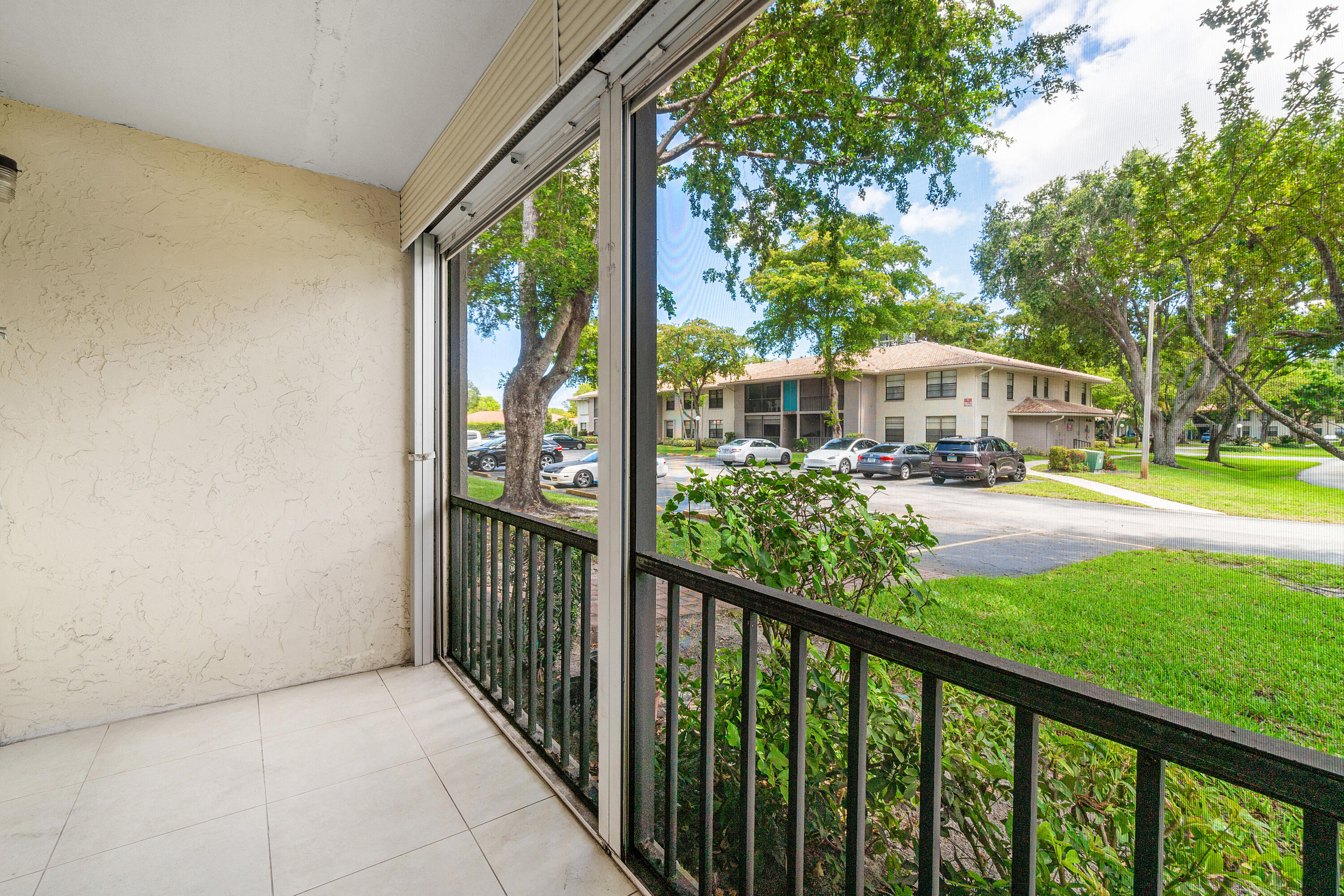 9810 Pineapple Tree Drive 101 Property Photo 25