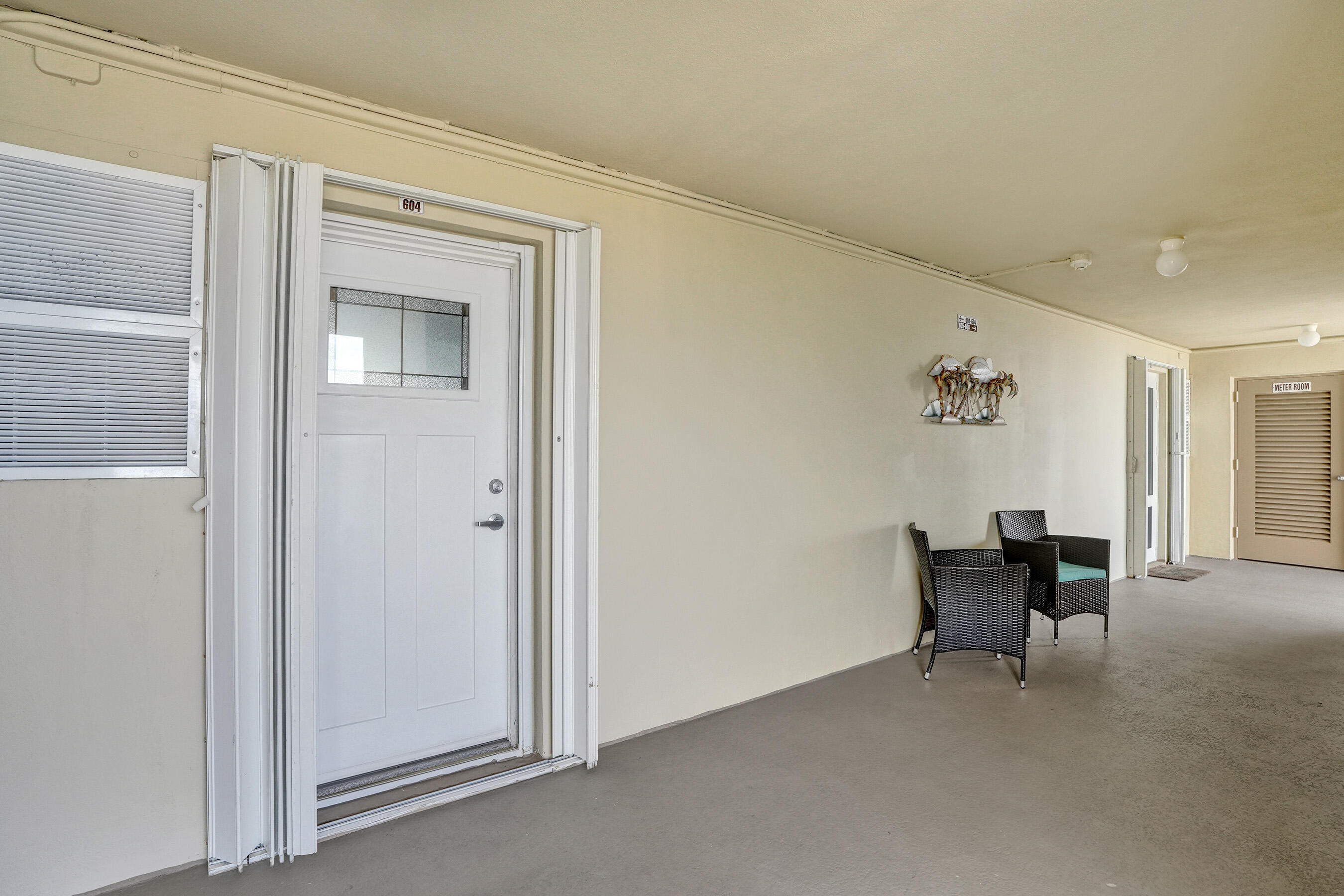 2611 N Riverside Drive 604 Property Photo 49