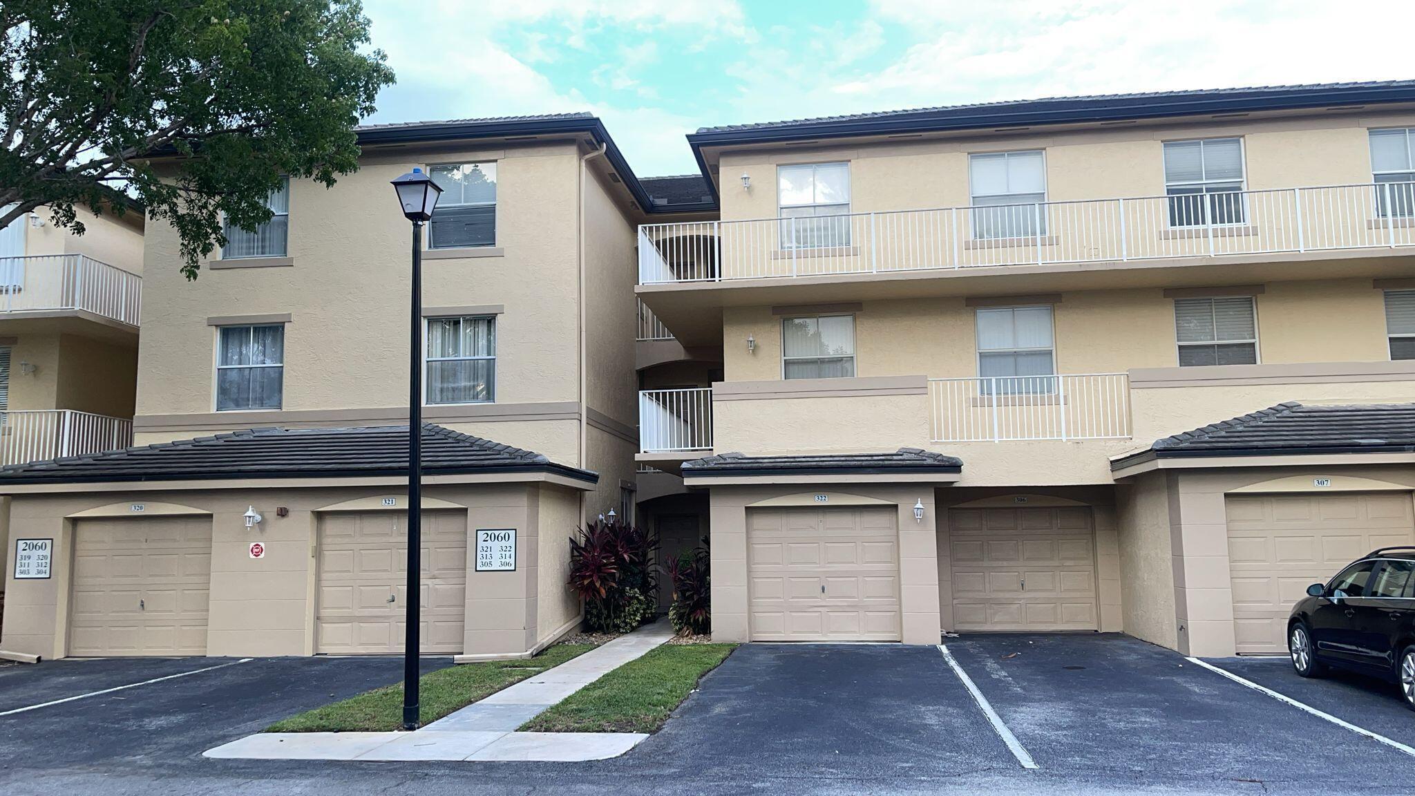 2060 Greenview Shores Boulevard 305 Property Photo 1