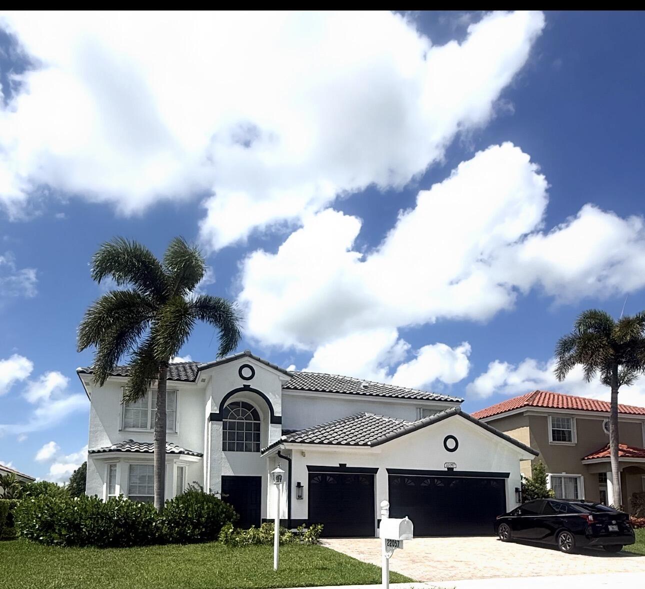 22057 Palm Grass Drive Property Photo 2