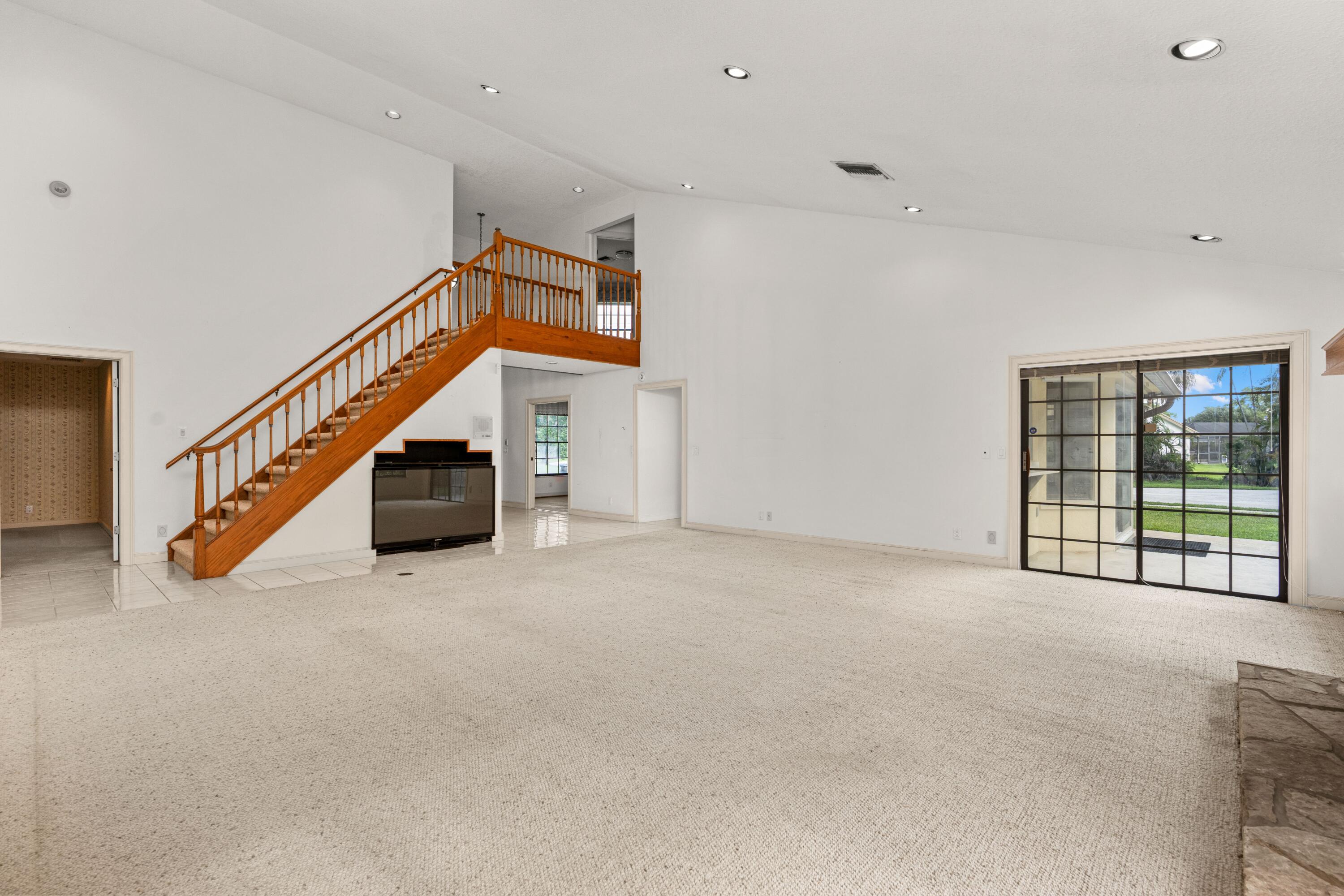 3693 Valley Park Way Property Photo 10