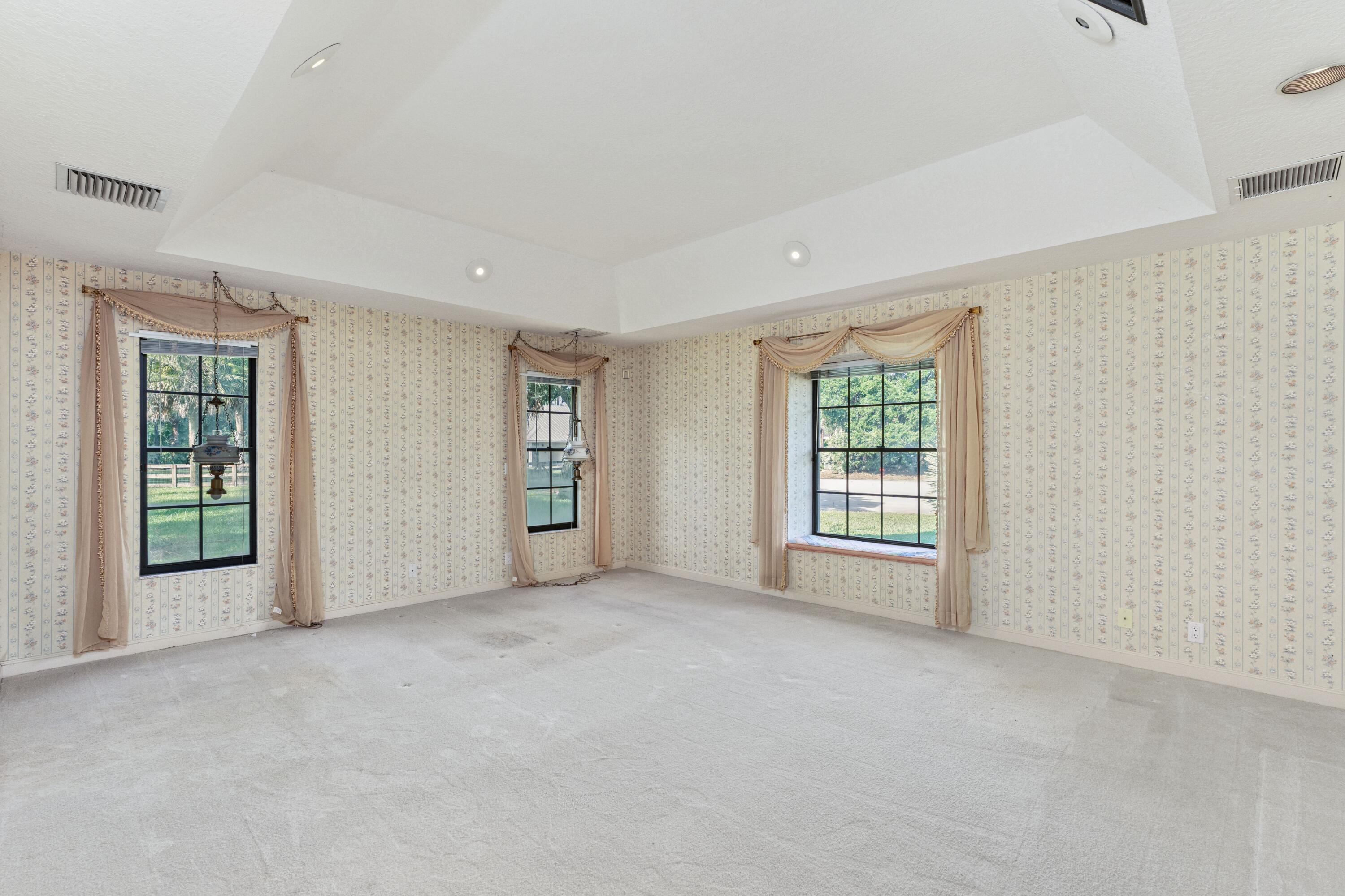 3693 Valley Park Way Property Photo 11
