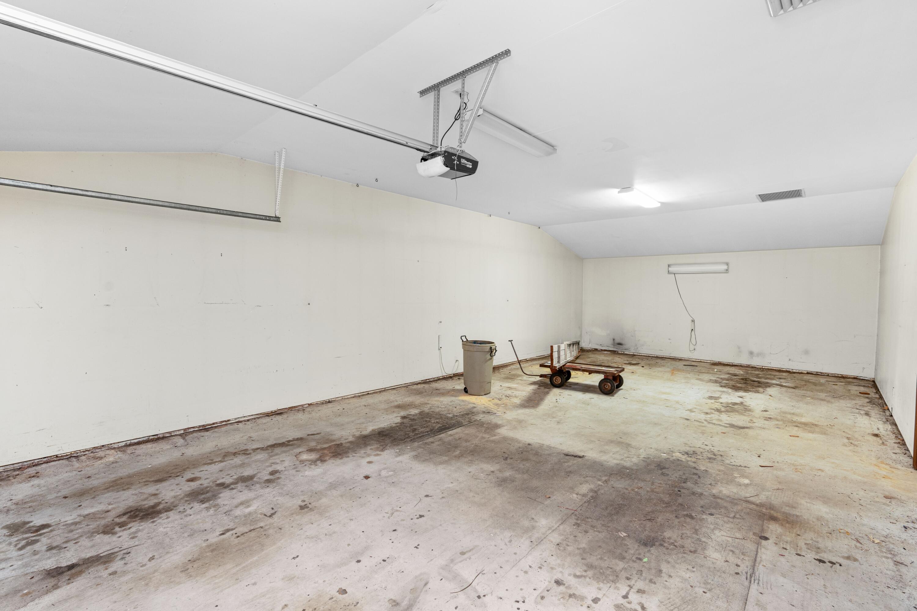 3693 Valley Park Way Property Photo 24