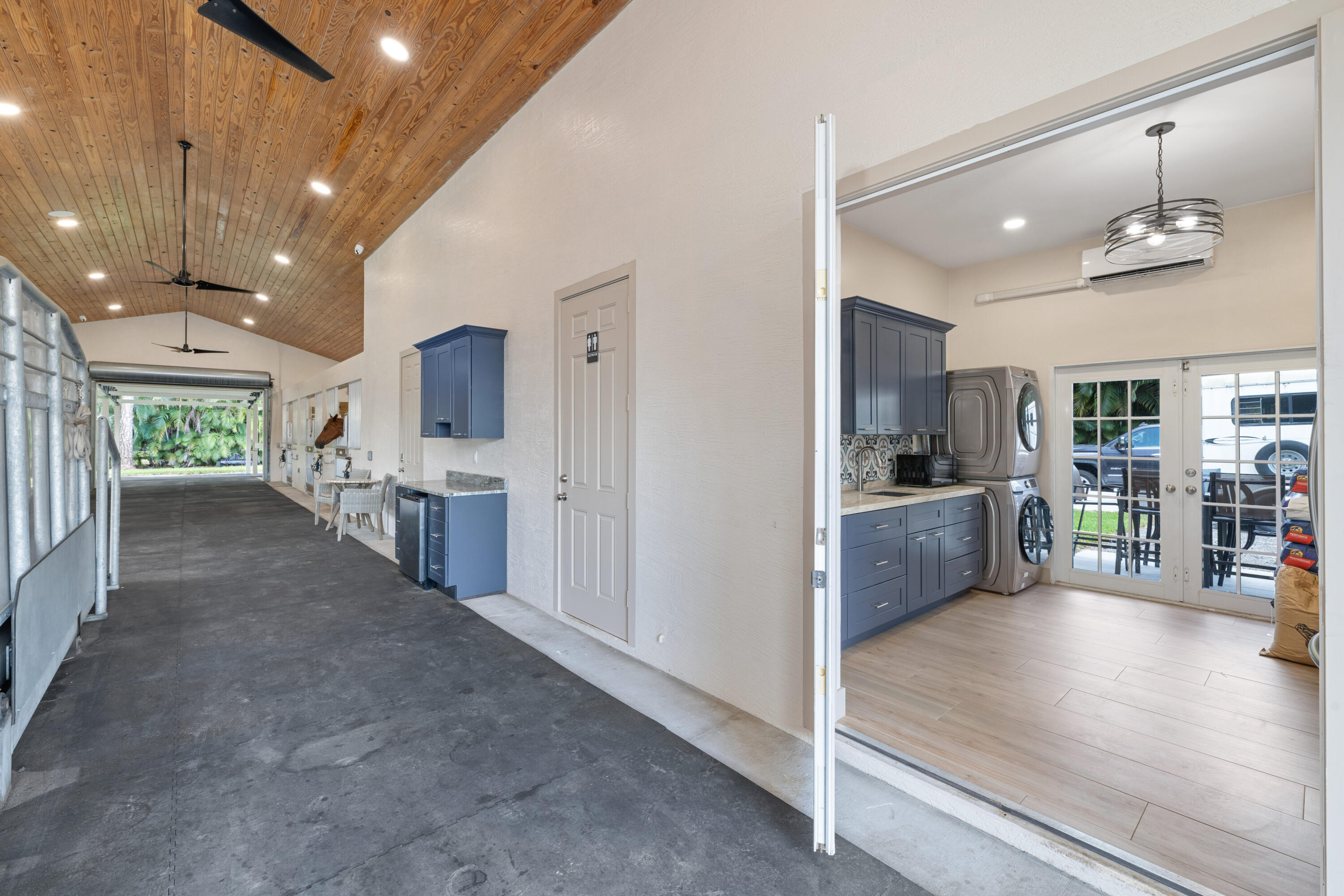1464 Stallion Drive Property Photo 35