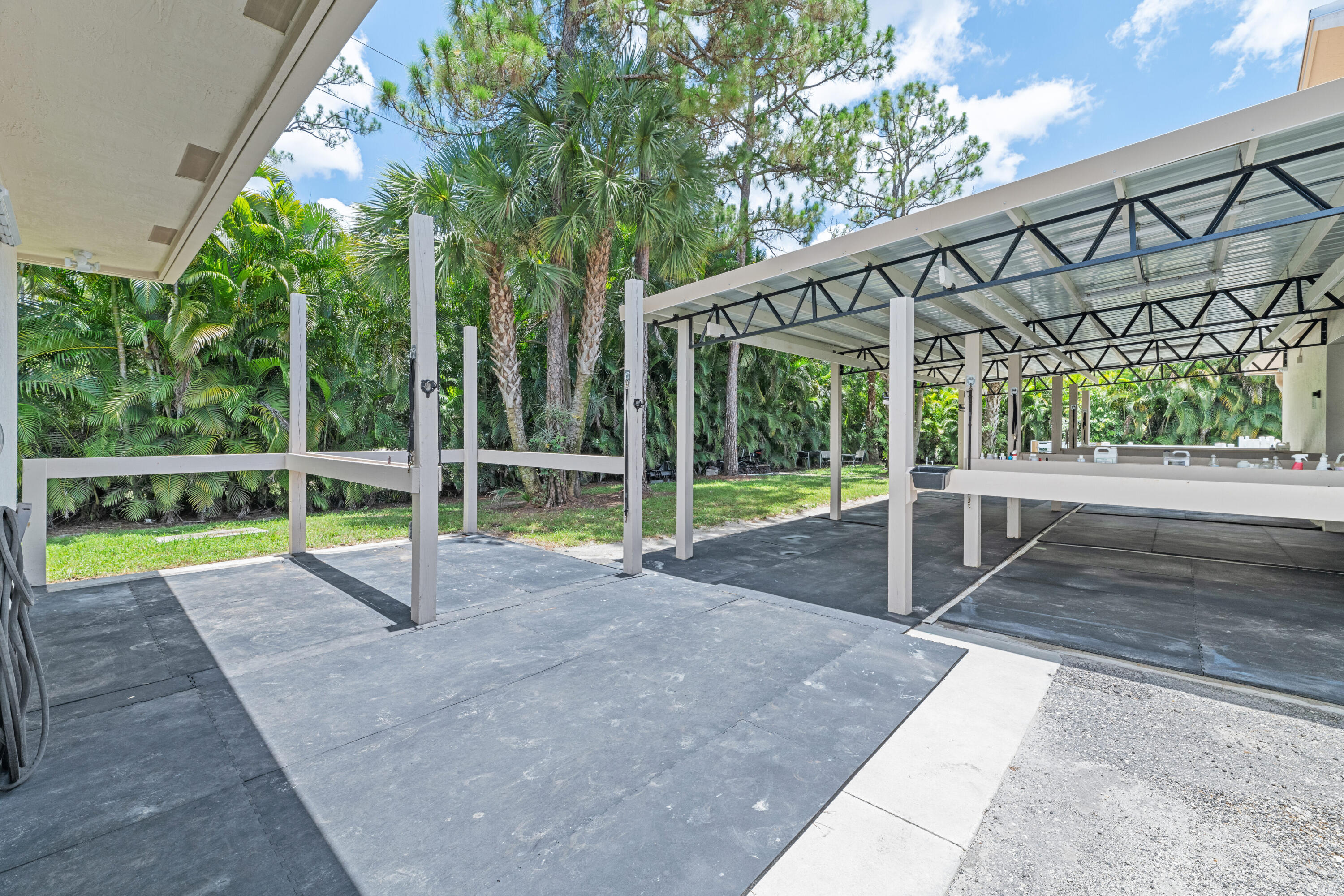 1464 Stallion Drive Property Photo 44