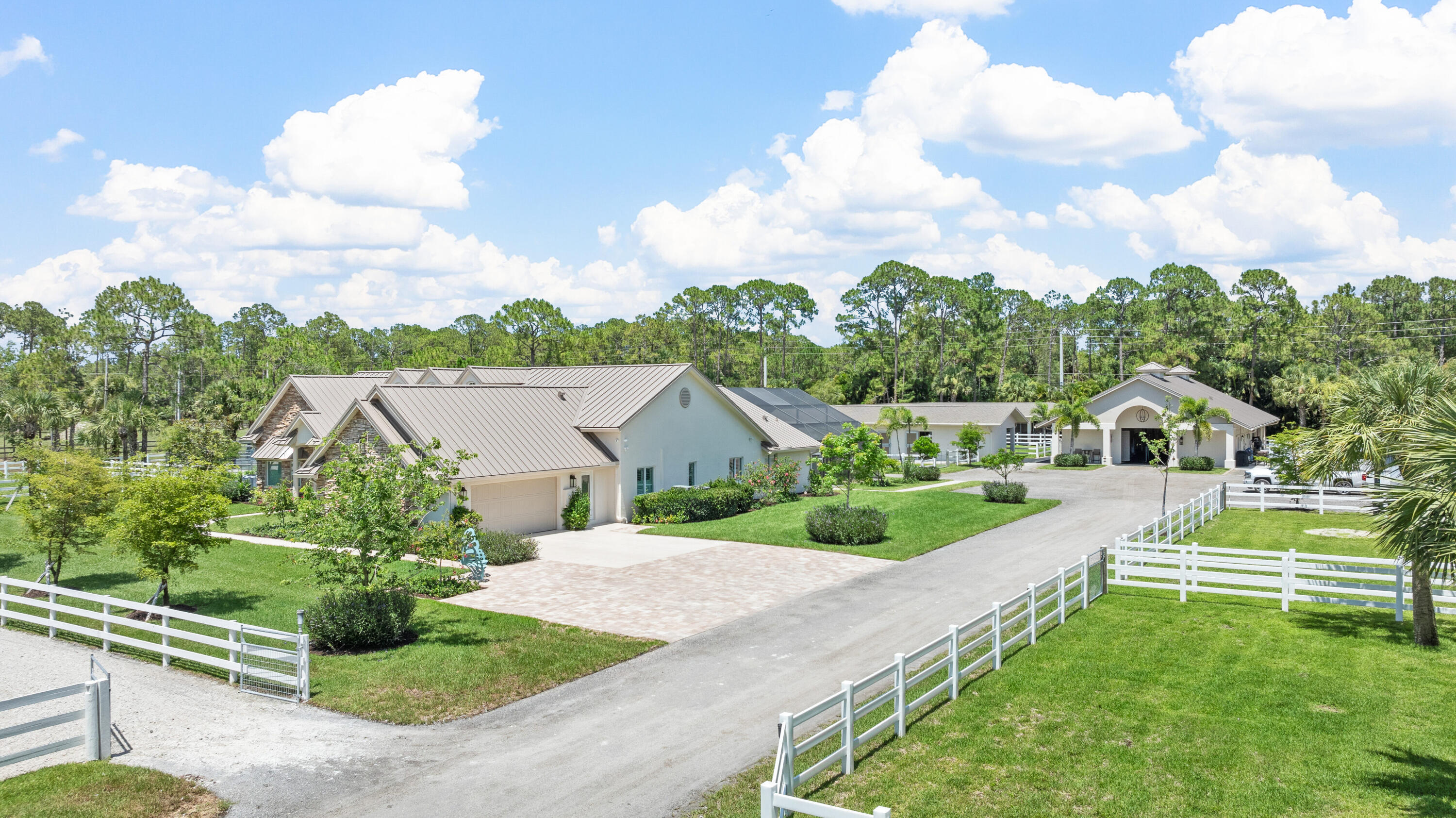 1464 Stallion Drive Property Photo 73
