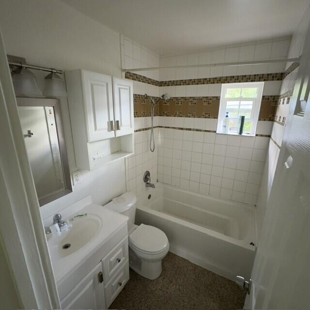 1429 N Andrews Avenue Property Photo 10