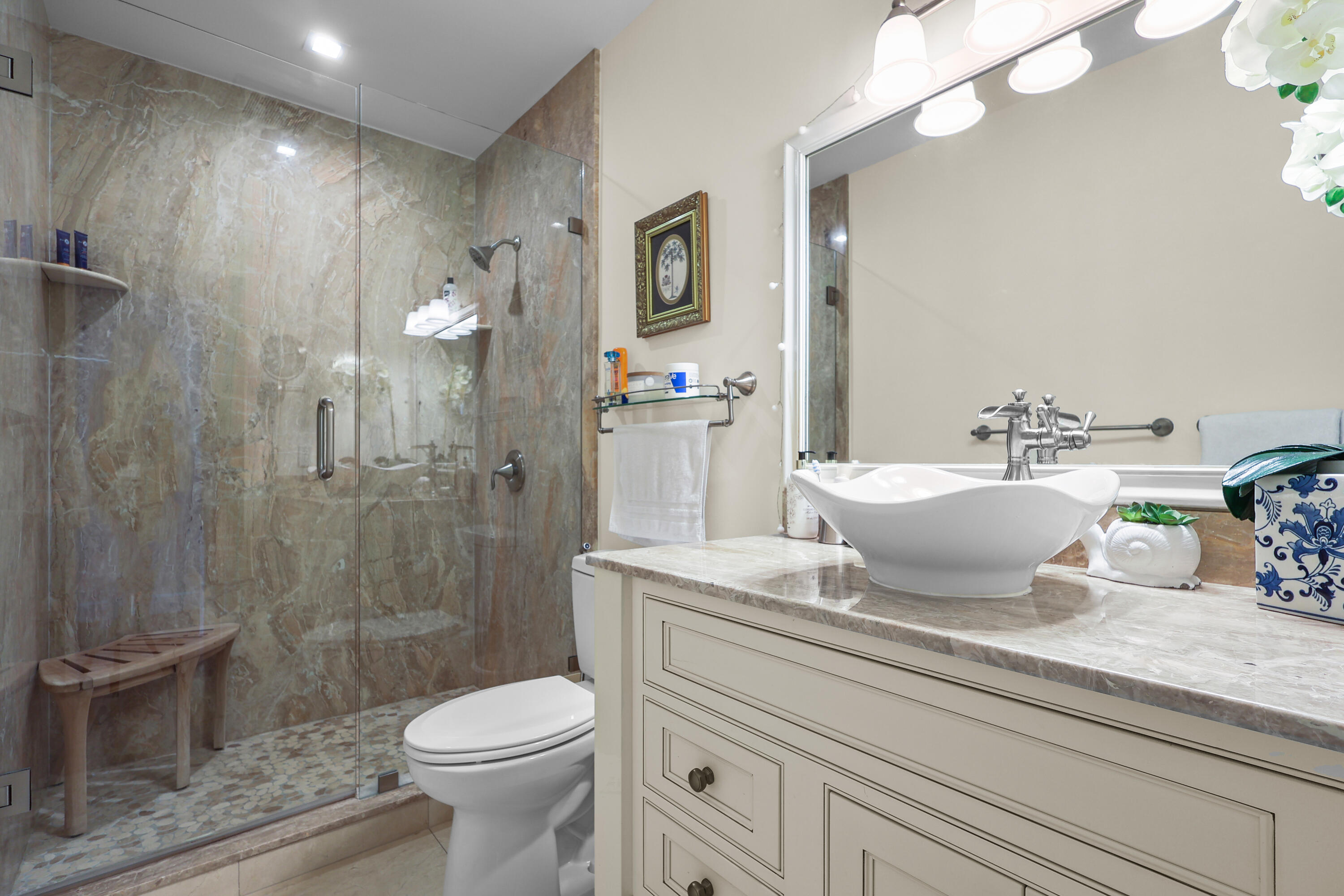 250 S Ocean Boulevard 254 Property Photo 14