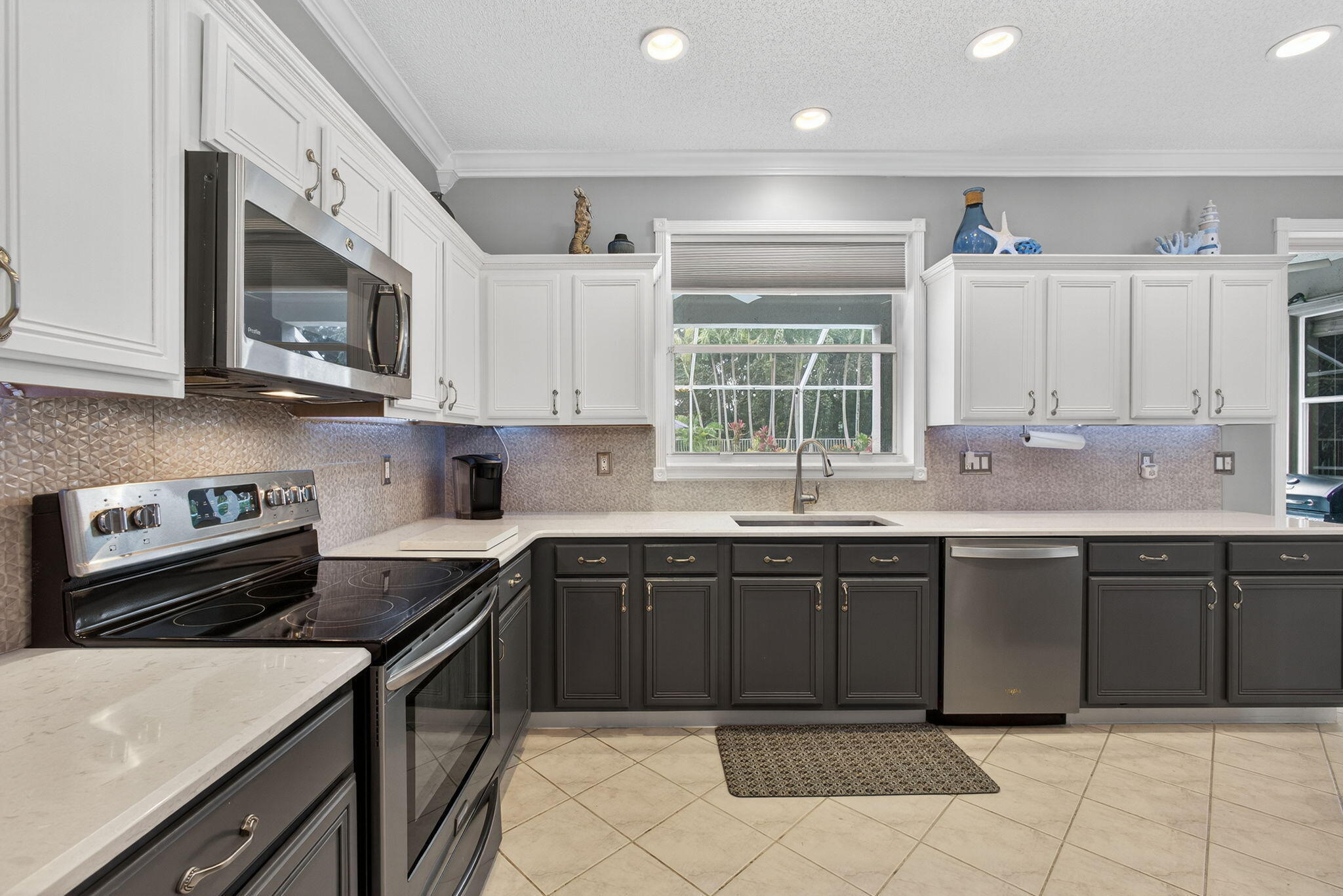 3738 Old Lighthouse Circle Property Photo 21
