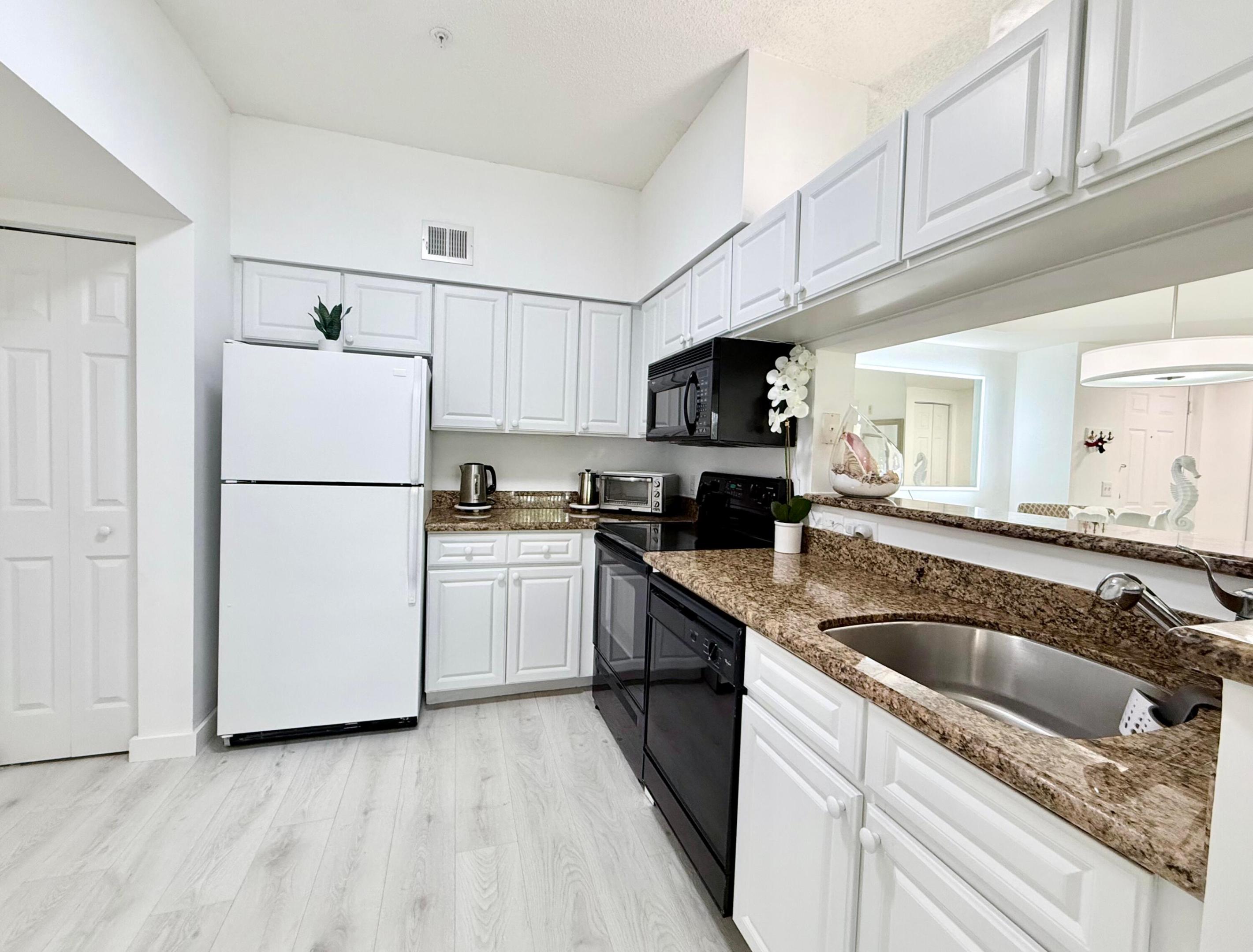 4404 Tuscany Way 4404 Property Photo 10