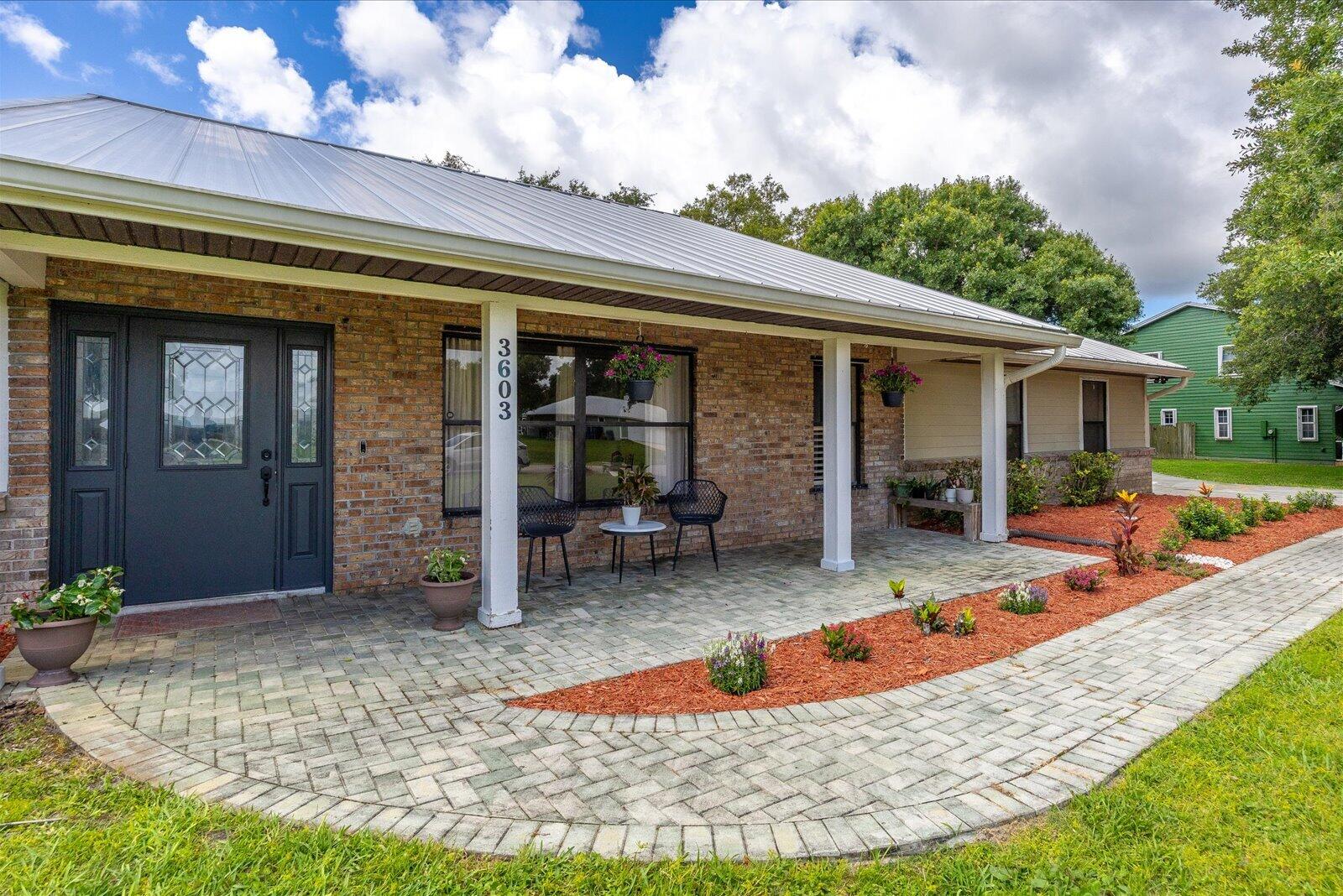 3603 River Birch Drive Property Photo 3