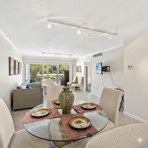 769 Jeffery Street 2-103 Property Photo 6
