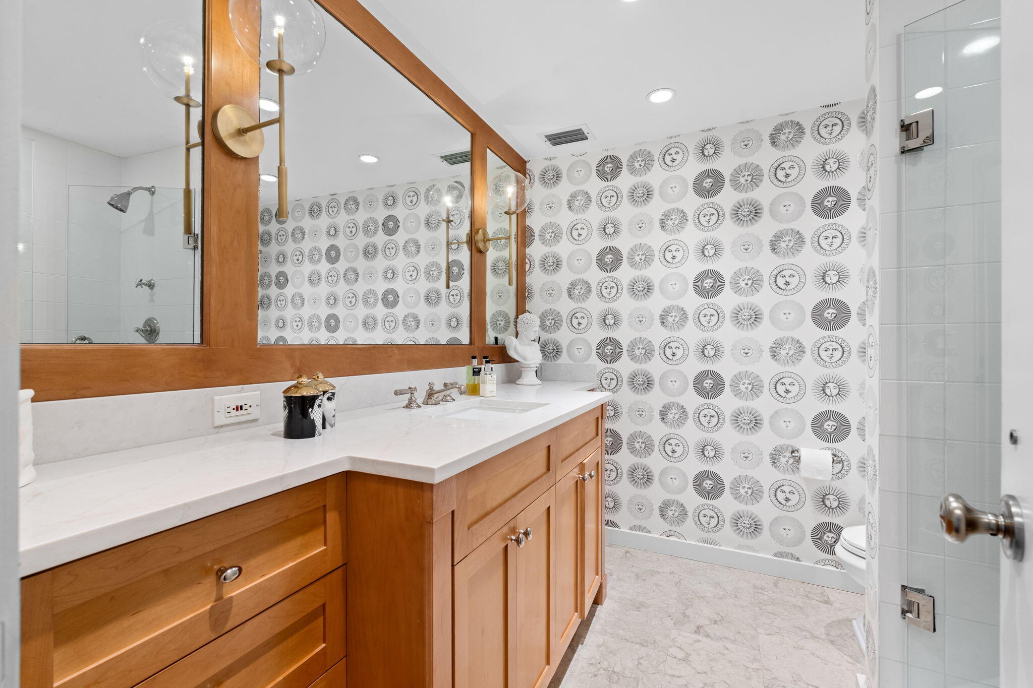 315 S Lake Drive 3d Property Photo 8