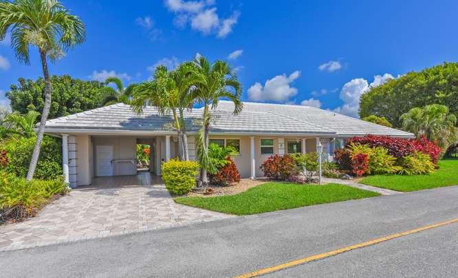 437 French Royale Circle Property Photo 1