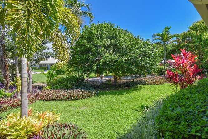 437 French Royale Circle Property Photo 10