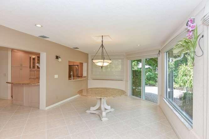 437 French Royale Circle Property Photo 16