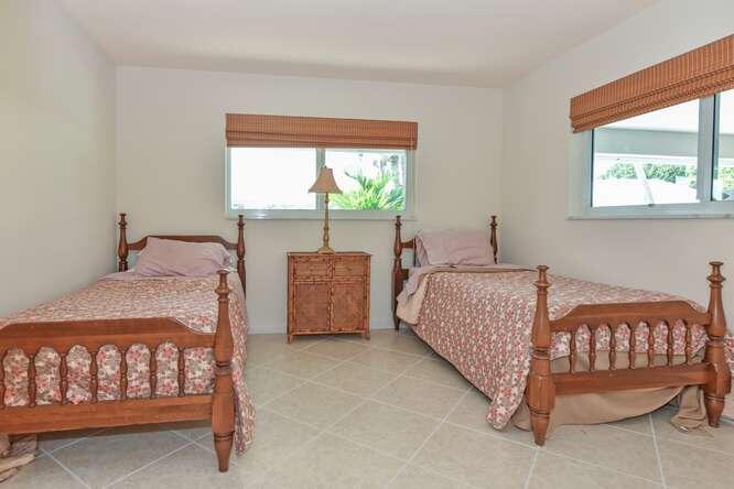437 French Royale Circle Property Photo 25
