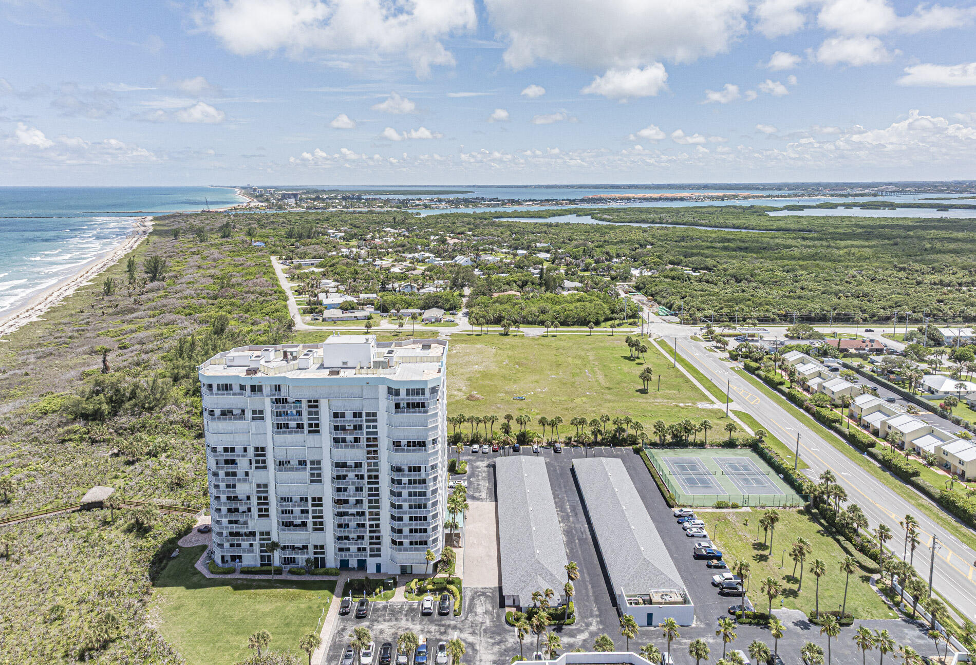 2700 N Highway A1a 305 Property Photo 62