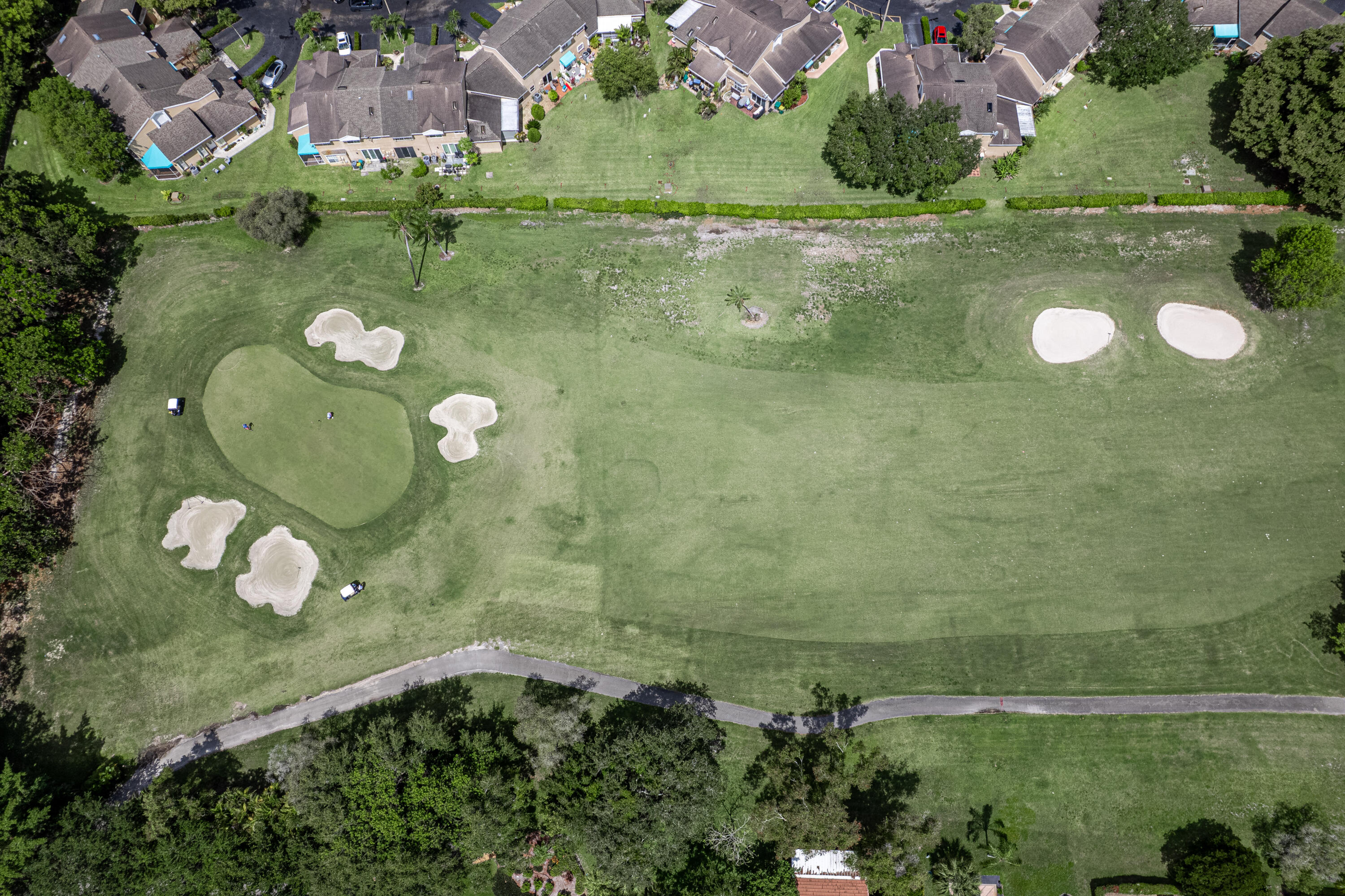 7040 Golf Pointe Circle Property Photo 33