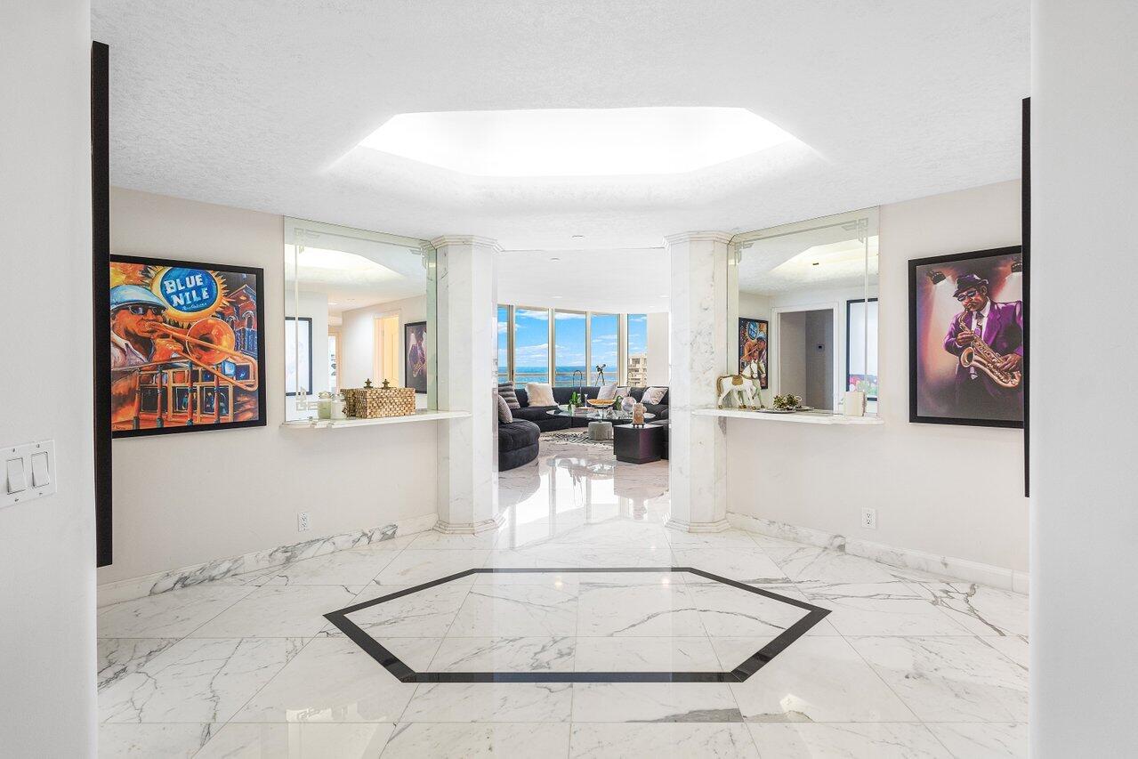 4201 N Ocean Boulevard 1801 Property Photo 2