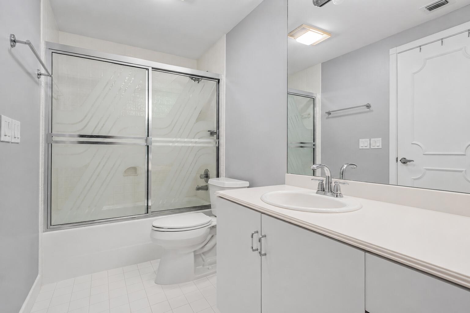 4201 N Ocean Boulevard 1801 Property Photo 26