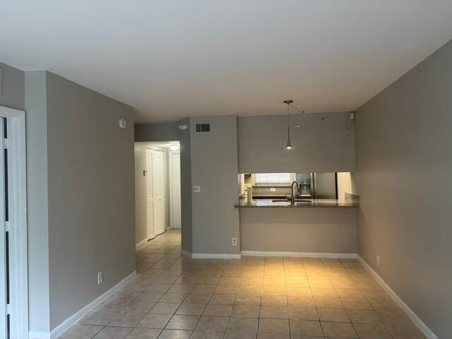 3211 Nw 103rd Terrace 106-c Property Photo 5