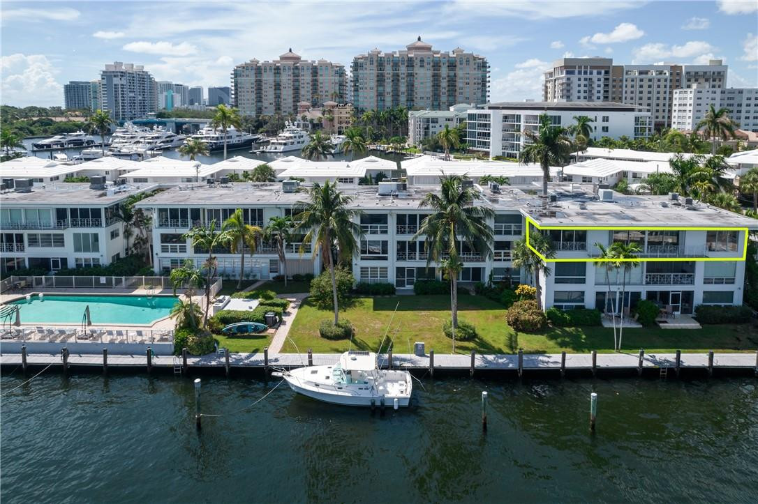2717 Yacht Club Boulevard 6e Property Photo 2