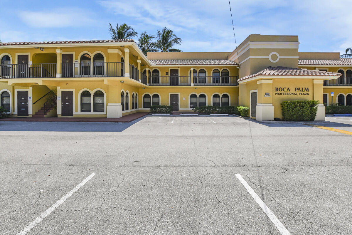 6971 N Federal Highway Highway N E103 Property Photo 1