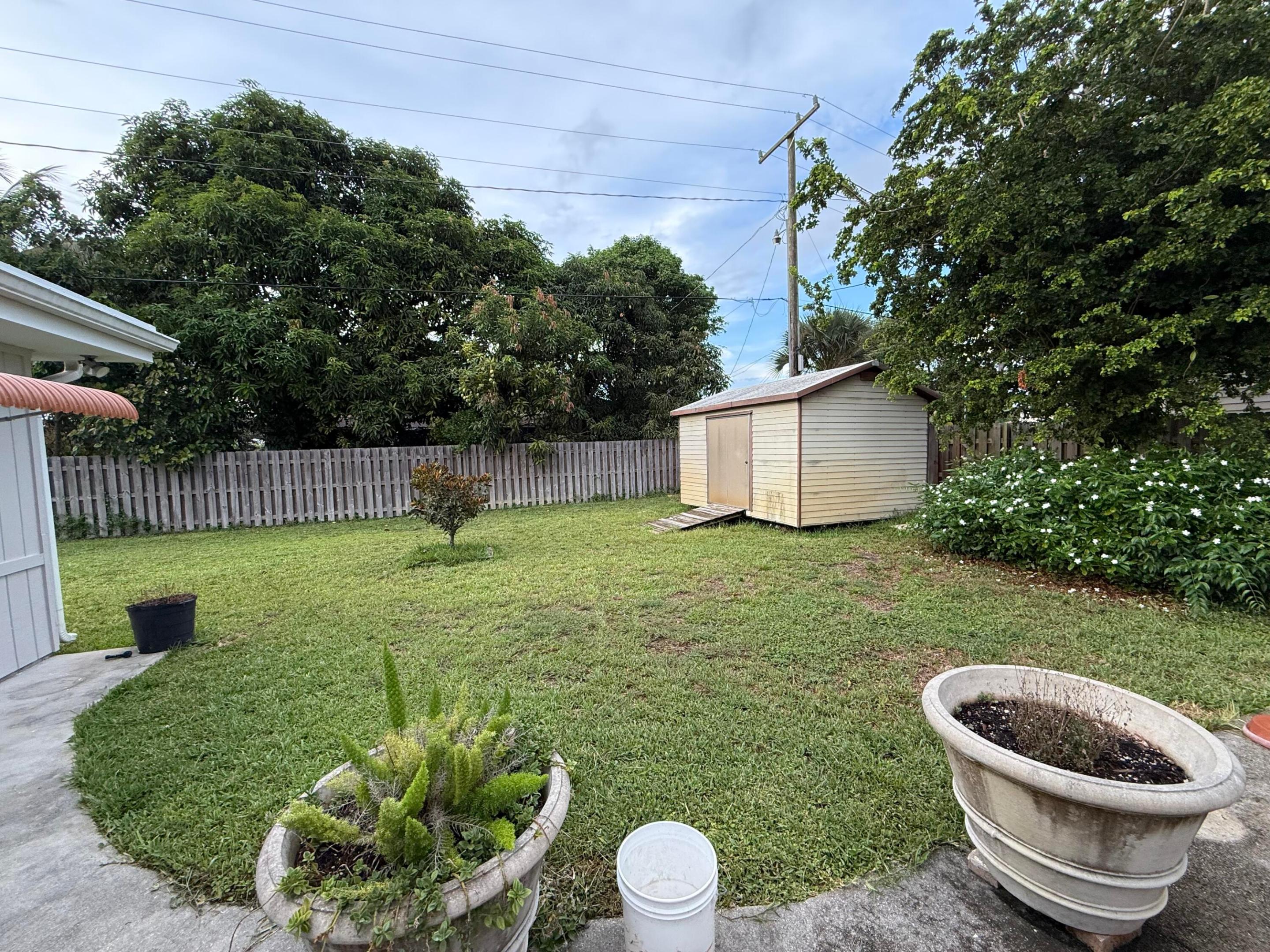 817 Elm Road Property Photo 13