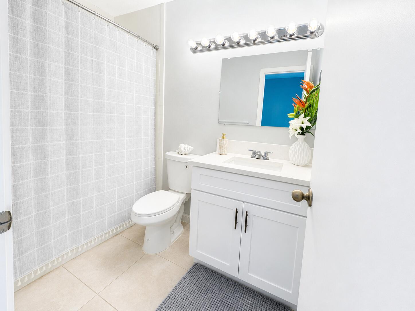 222 Foxtail Drive E Property Photo 14