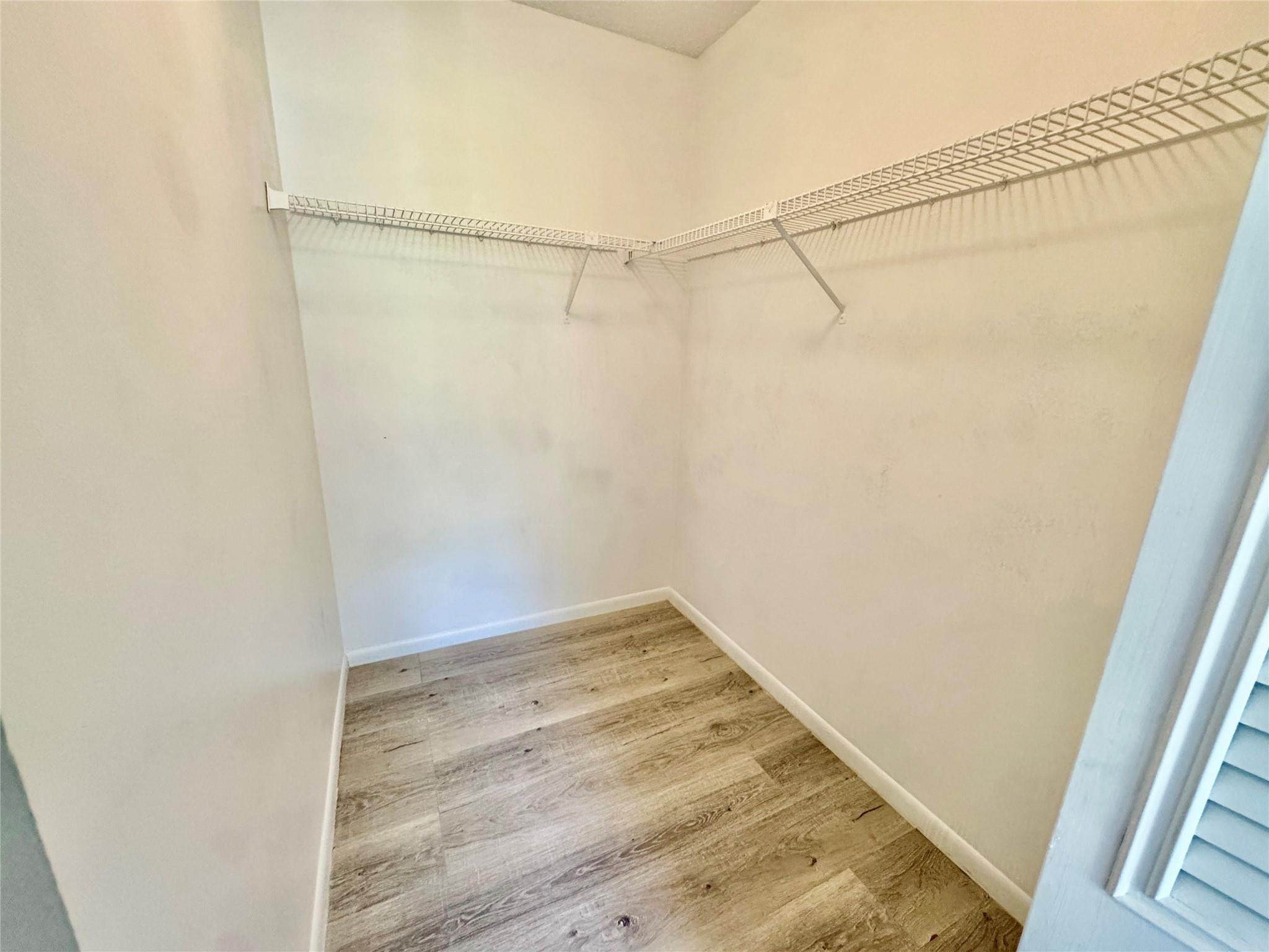 222 Foxtail Drive E Property Photo 18