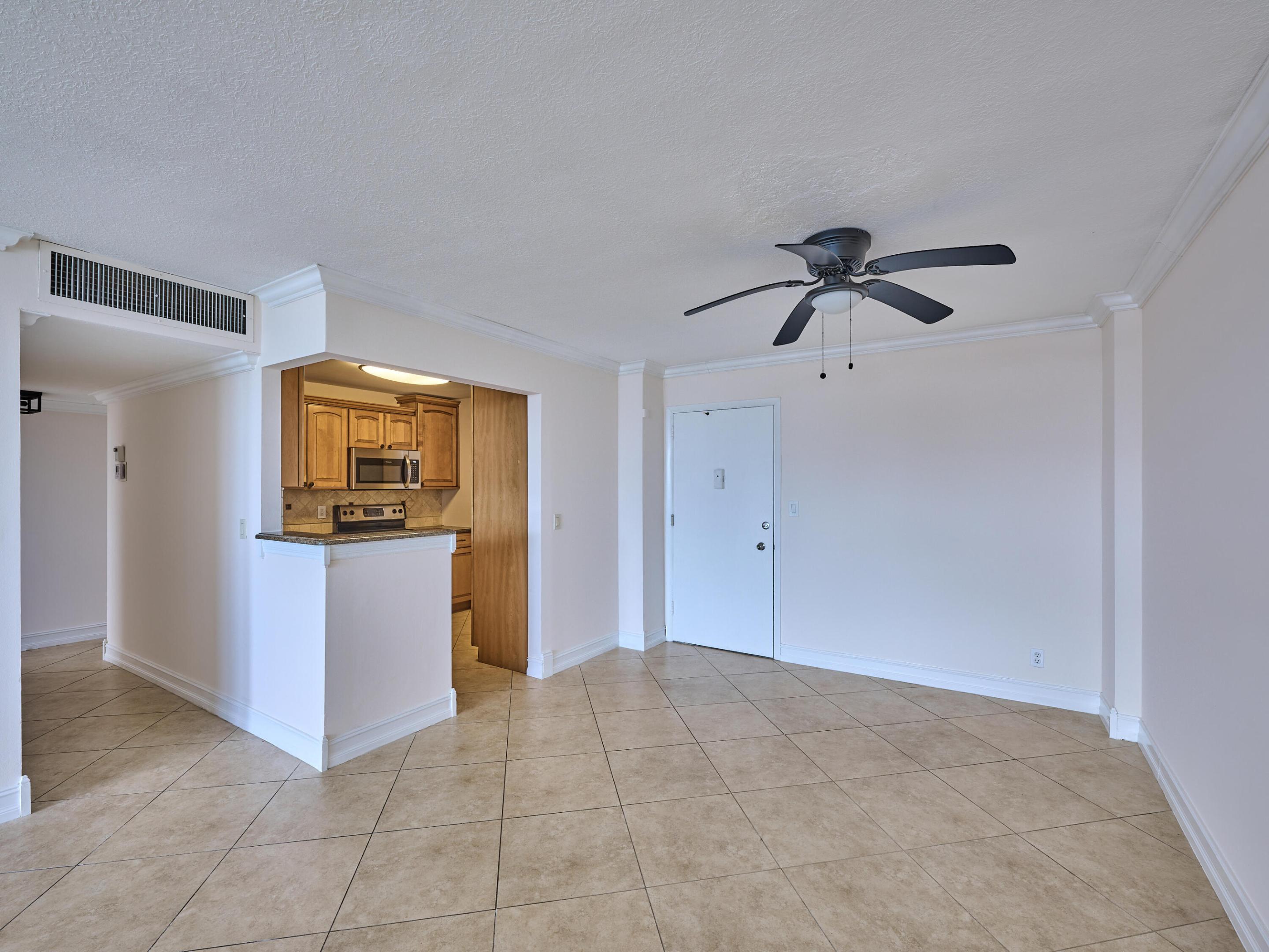 305 N Pompano Beach Boulevard 1204 Property Photo 3