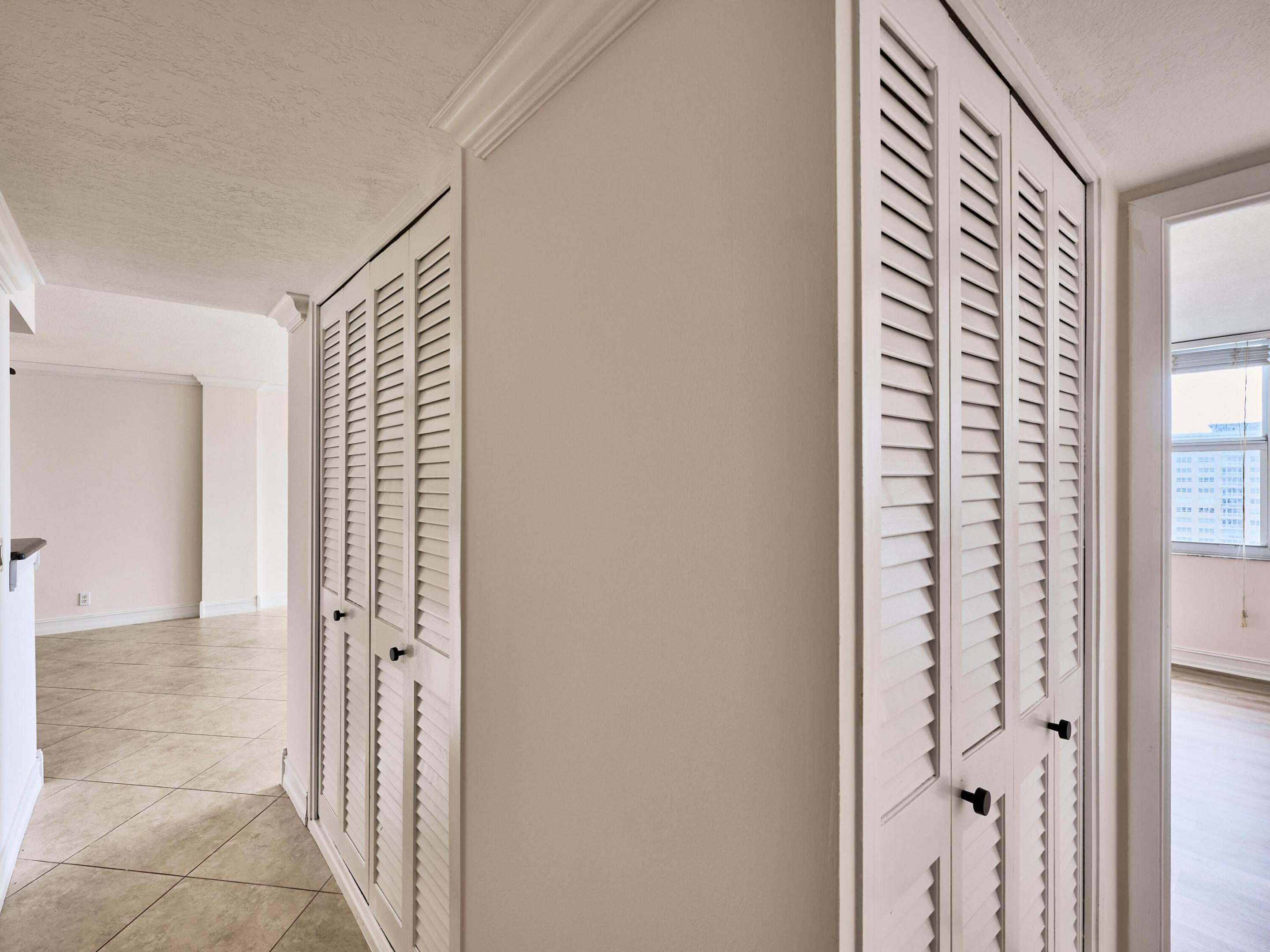 305 N Pompano Beach Boulevard 1204 Property Photo 12
