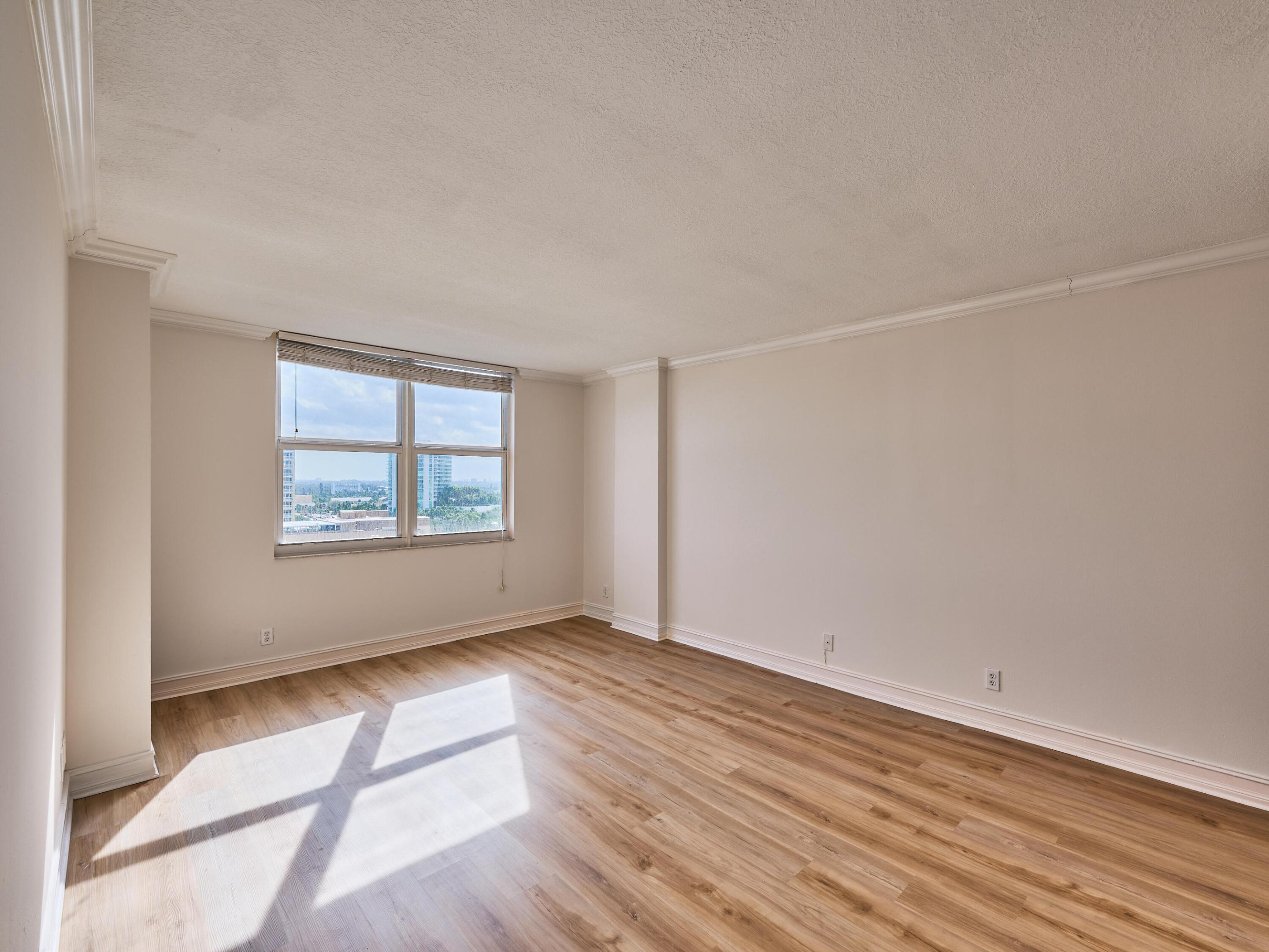 305 N Pompano Beach Boulevard 1204 Property Photo 13