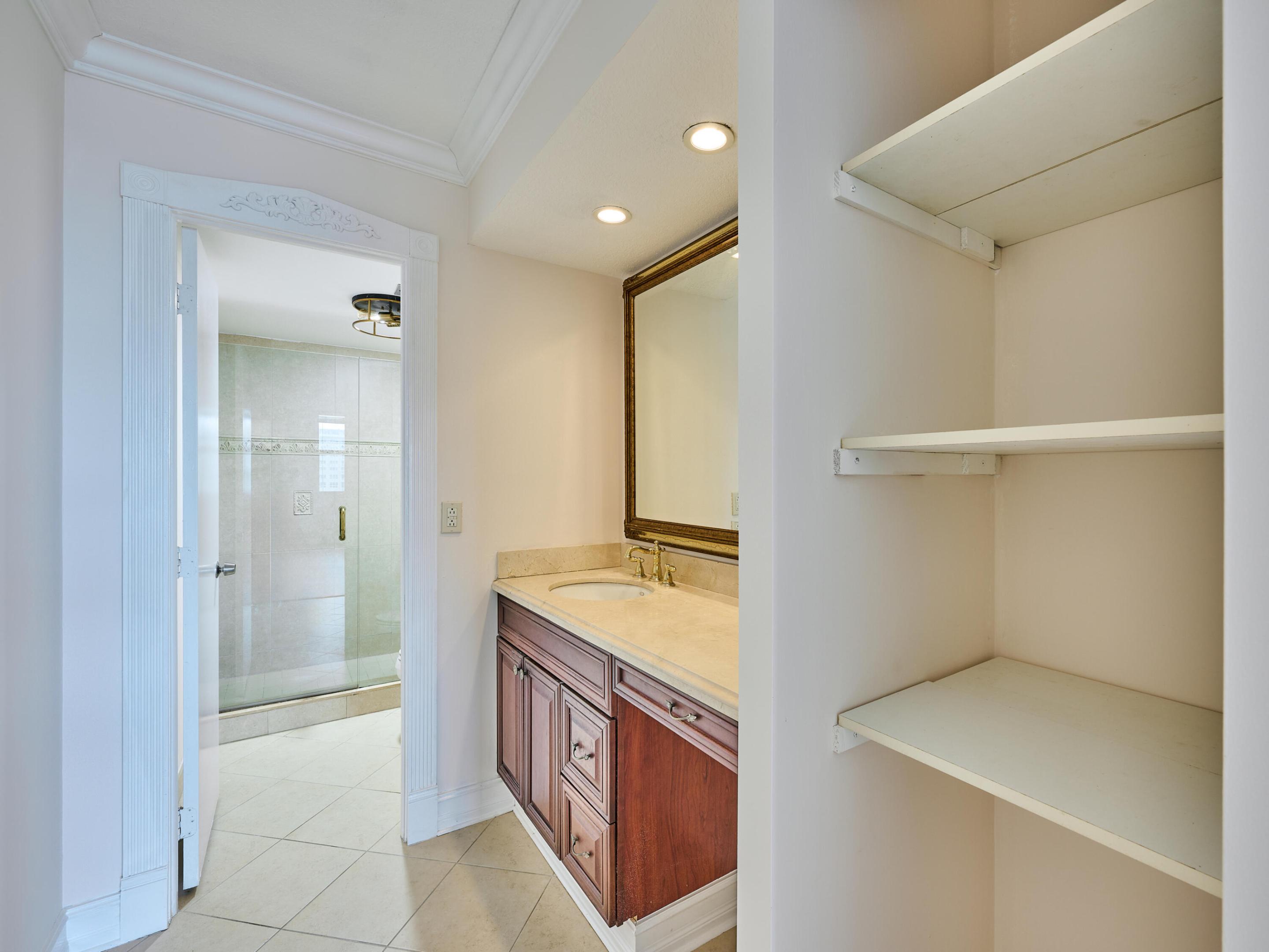 305 N Pompano Beach Boulevard 1204 Property Photo 18