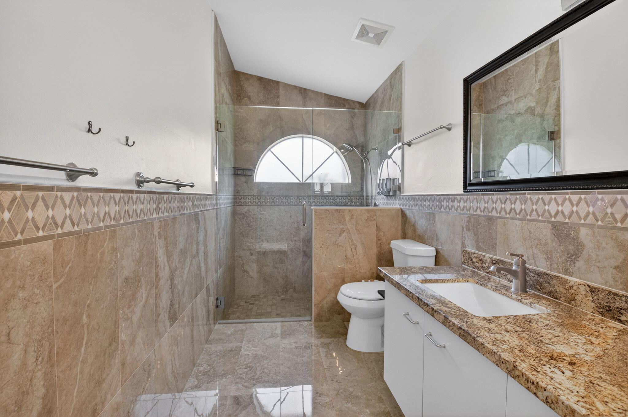 6413 Lansdowne Circle Property Photo 33