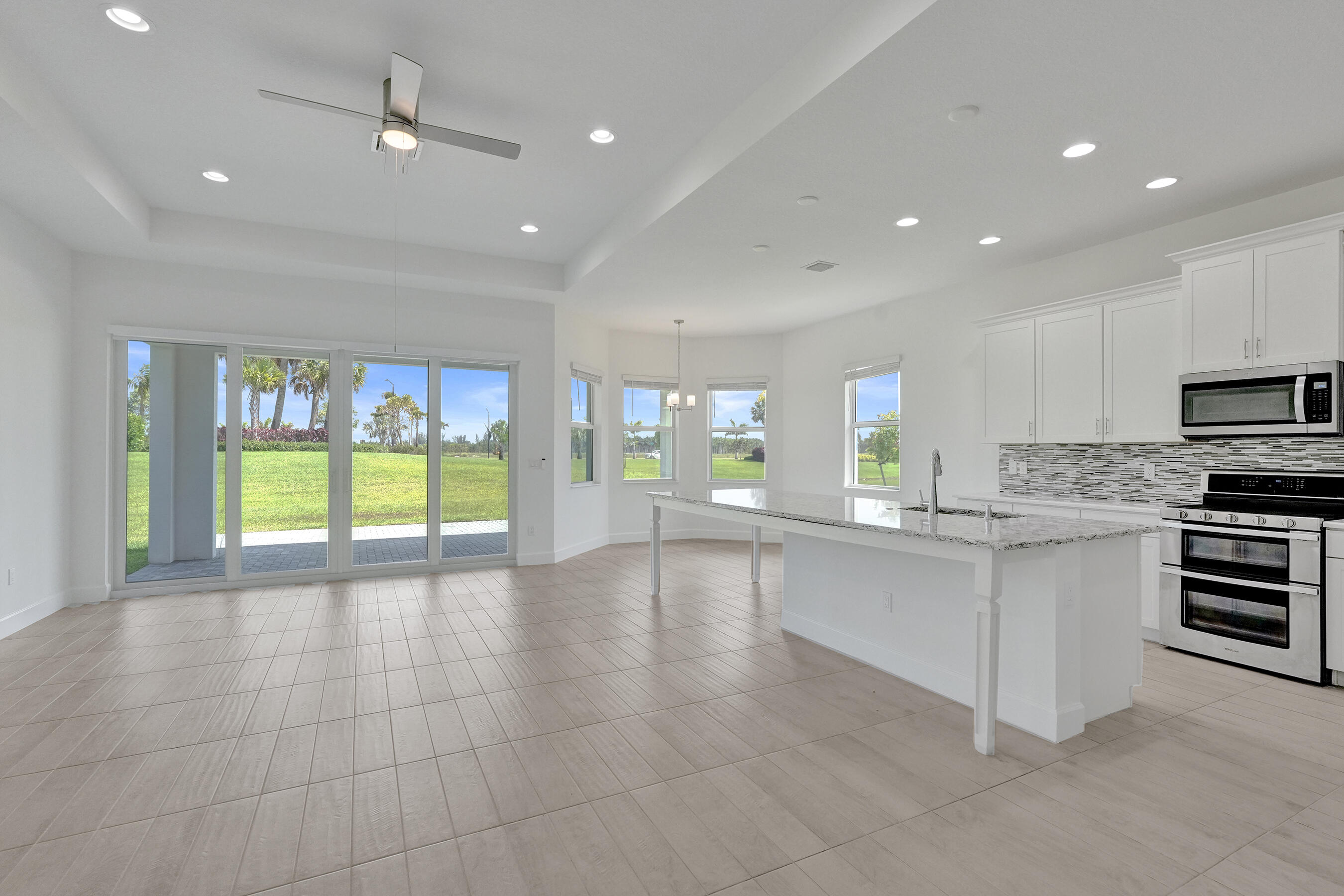 5194 Macoon Way Property Photo 5