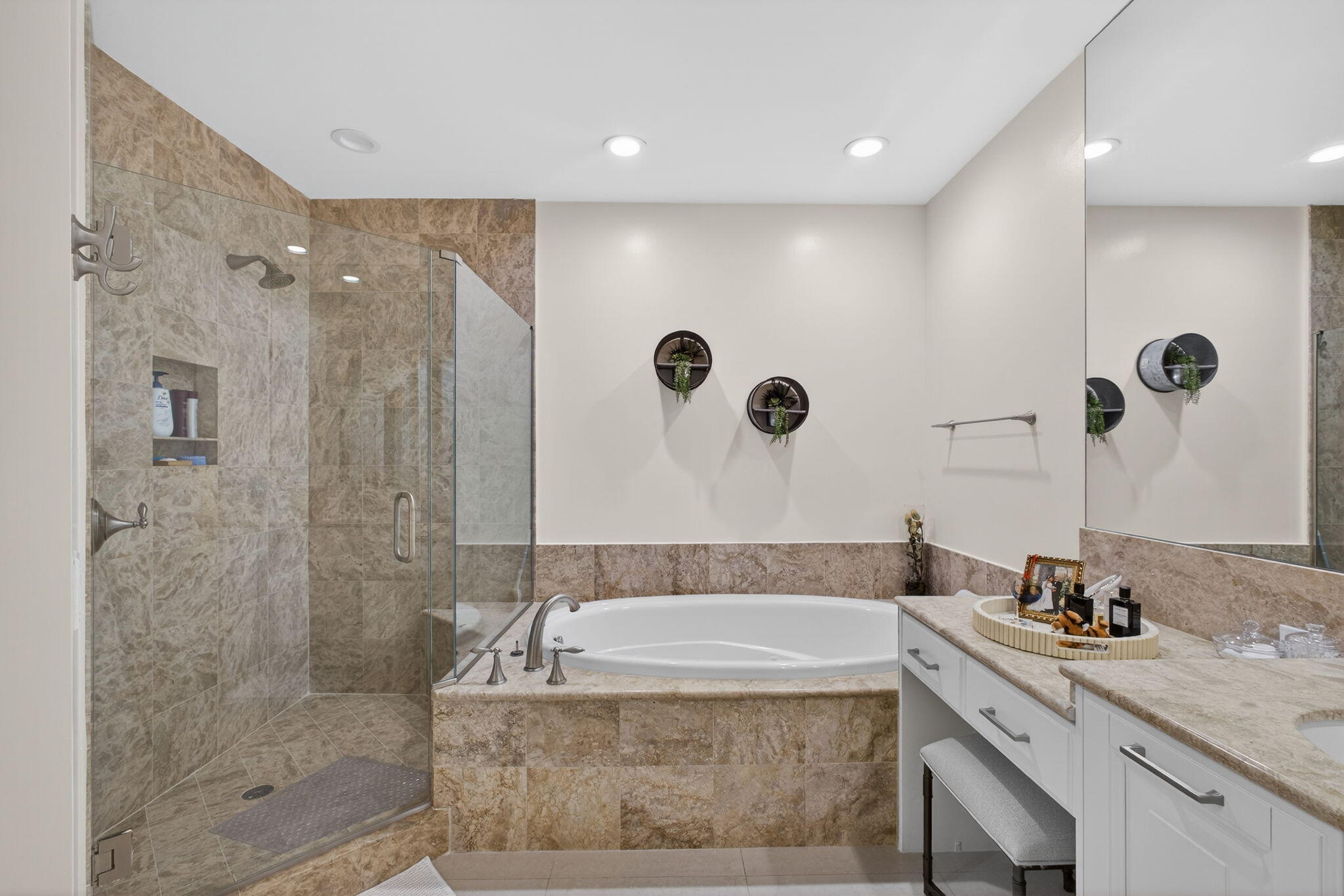 3800 N Ocean Drive 2050 Property Photo 15