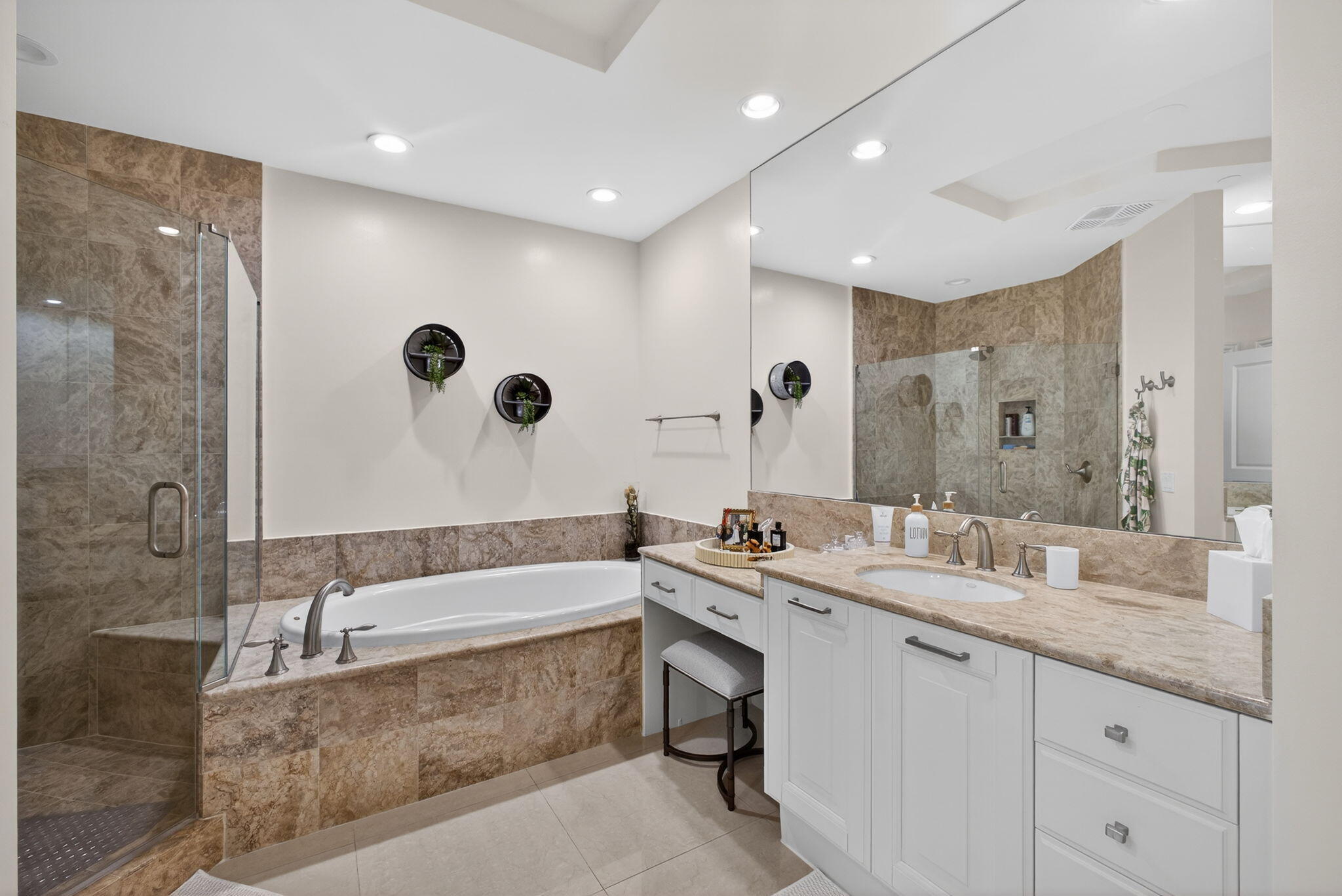 3800 N Ocean Drive 2050 Property Photo 16