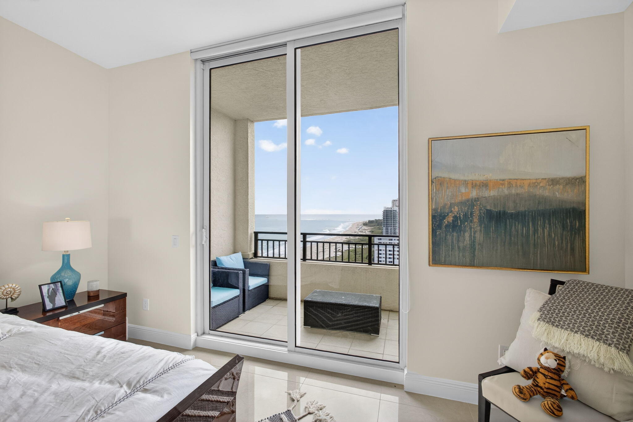 3800 N Ocean Drive 2050 Property Photo 17