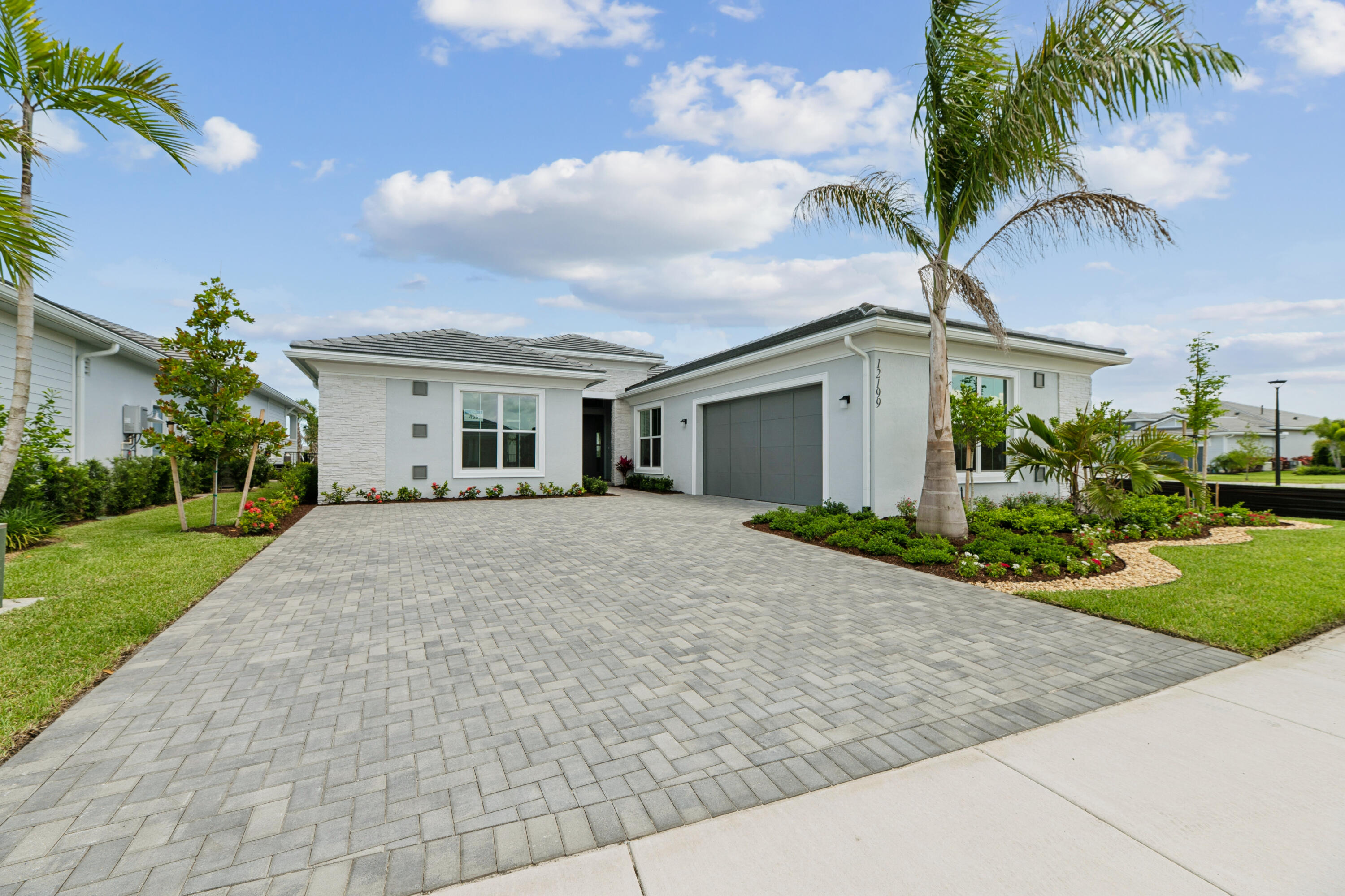 12199 Arbordale Way Property Photo 1