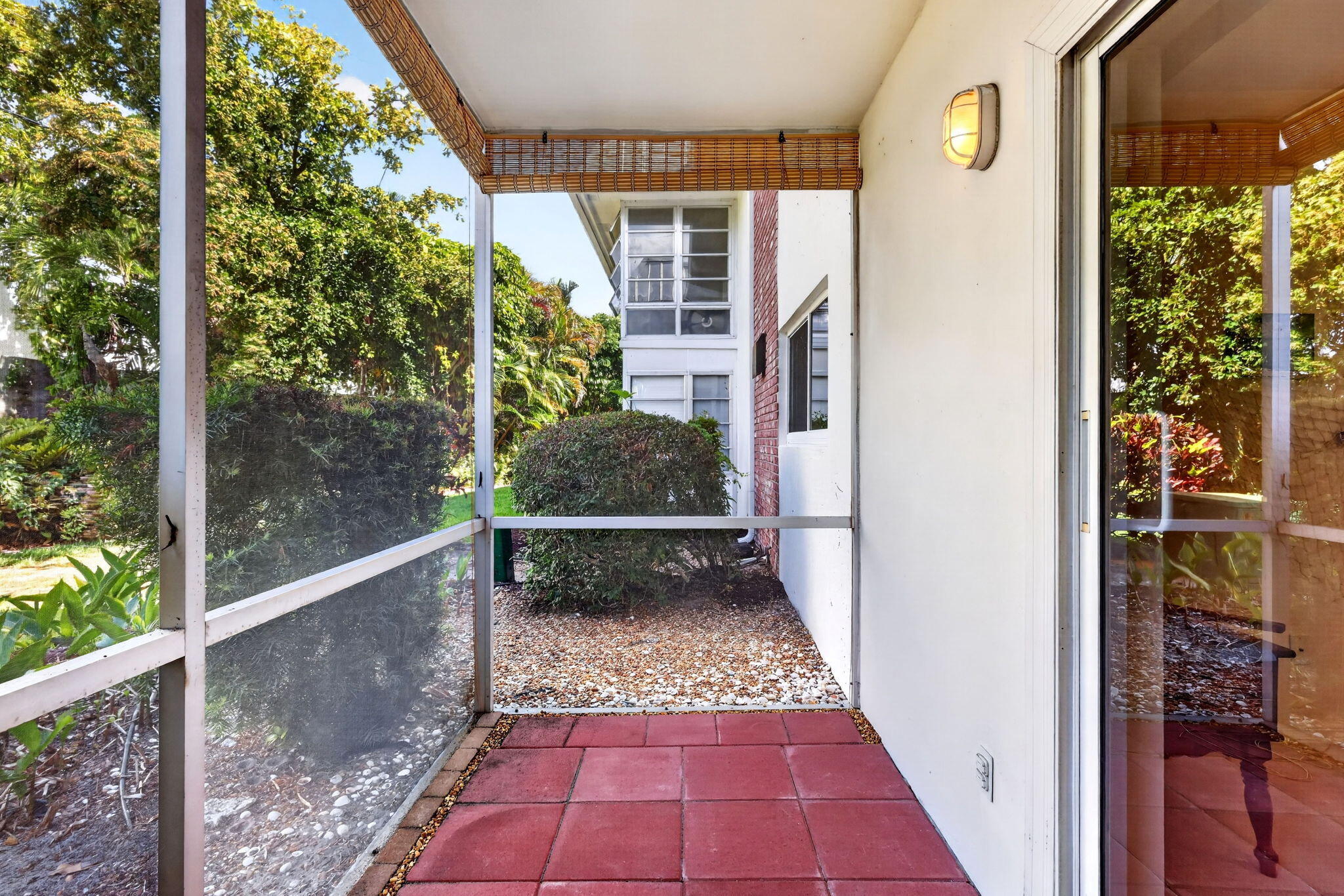 2929 Se Ocean Boulevard M4 Property Photo 27