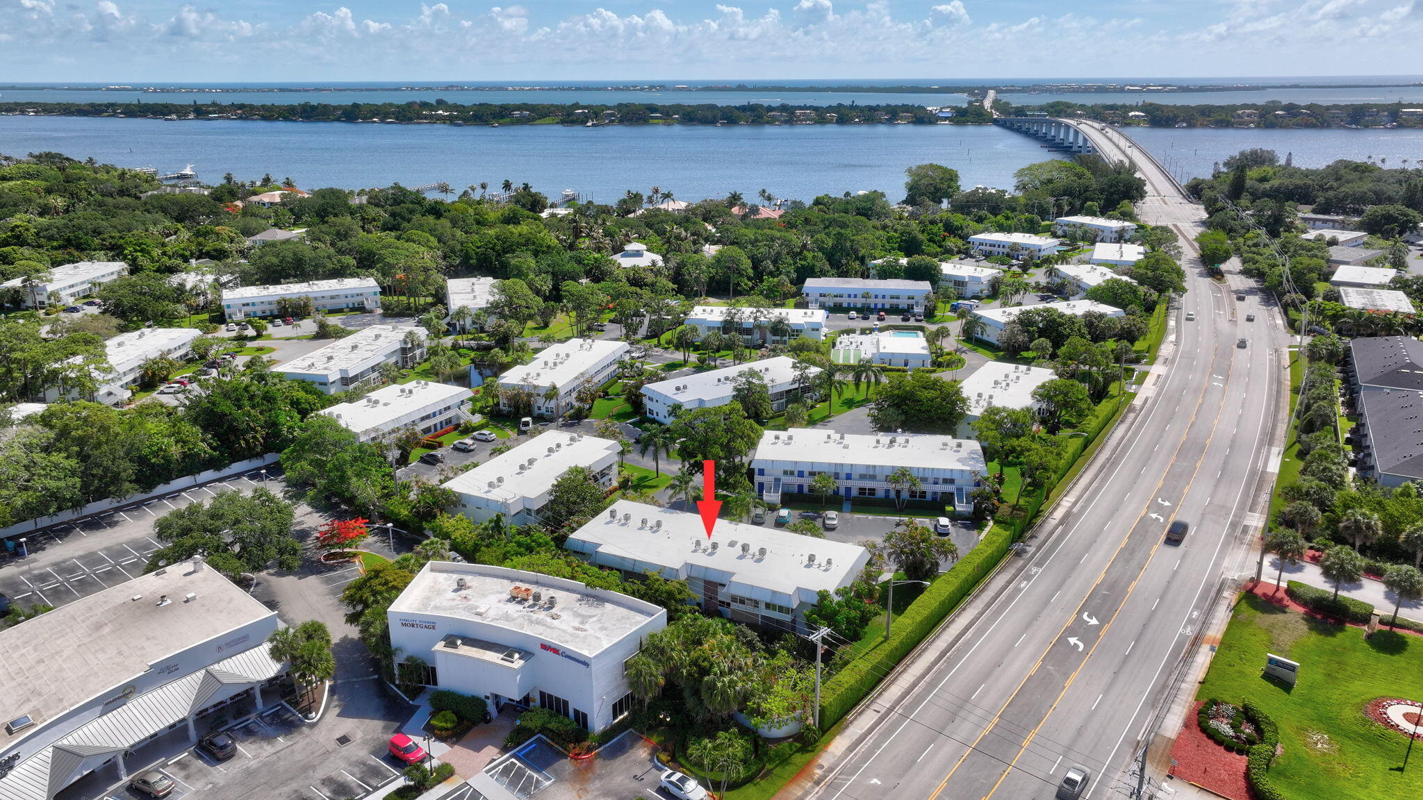 2929 Se Ocean Boulevard M4 Property Photo 34