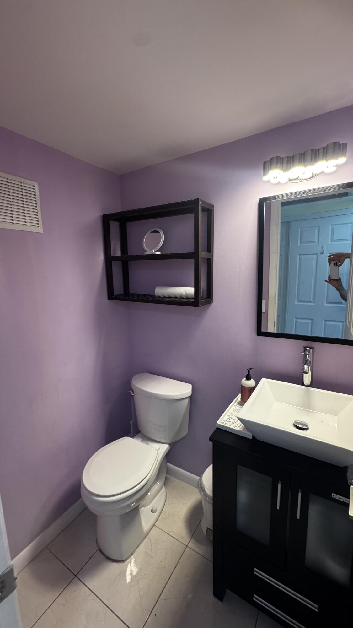 3058 Cambridge C 3058 Property Photo 11